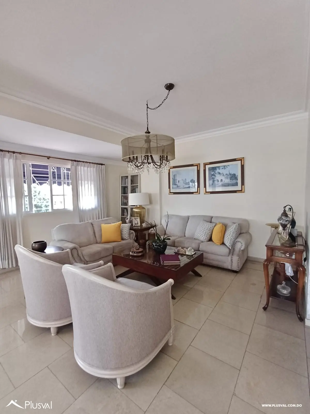 Apartamento en venta en Evaristo Morales, 3 habitaciones y 2 parqueos 534898