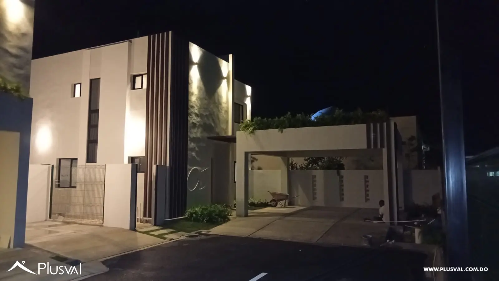 Casa en Proyecto Cerrado en venta en Residencial Bavaro Punta Cana 494420