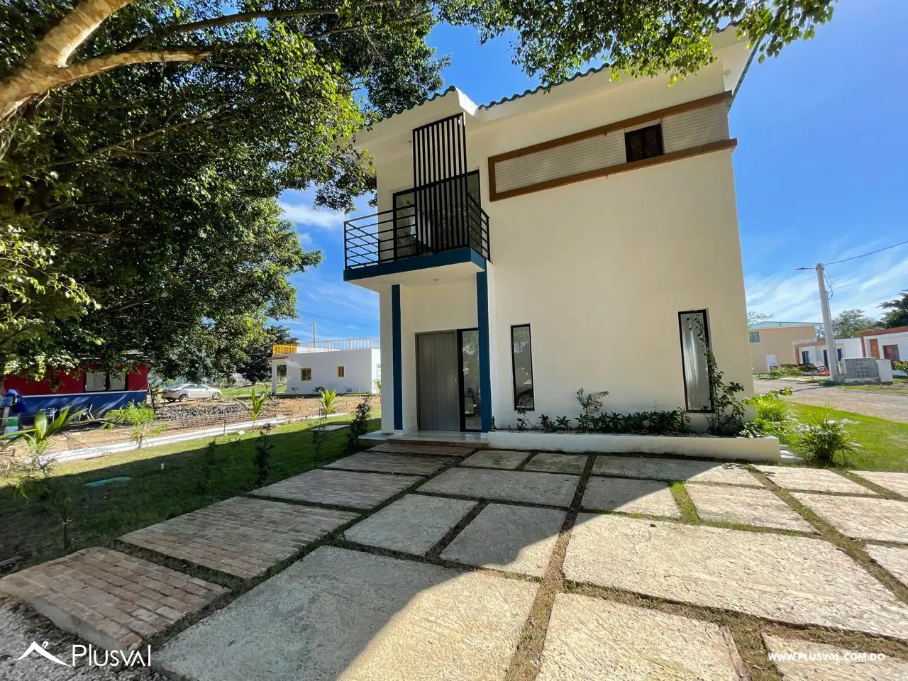 Casas de dos niveles en proyecto cerrado en Boca Chica 524838