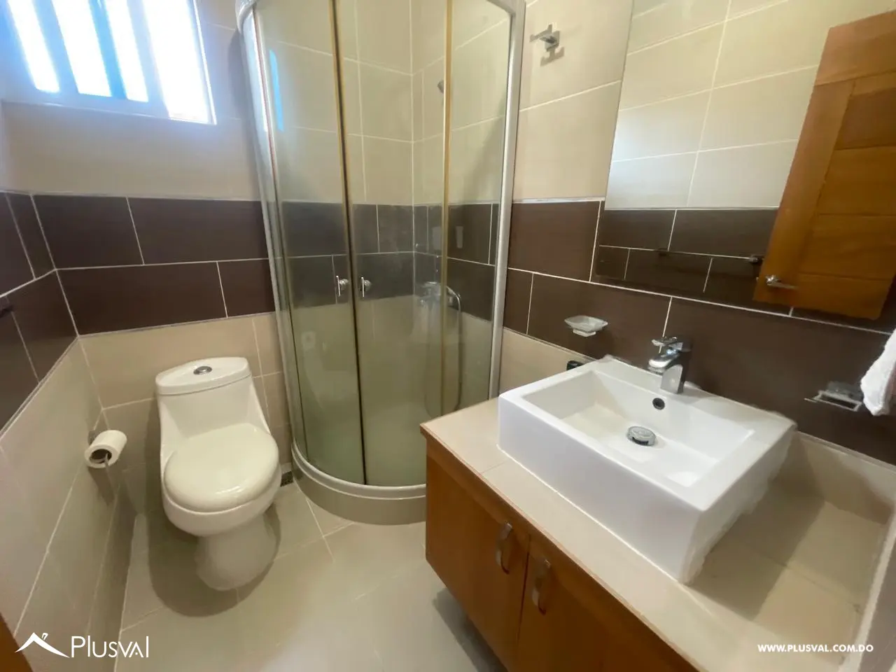 Hermoso apartamento en venta en Evaristo Morales 482998