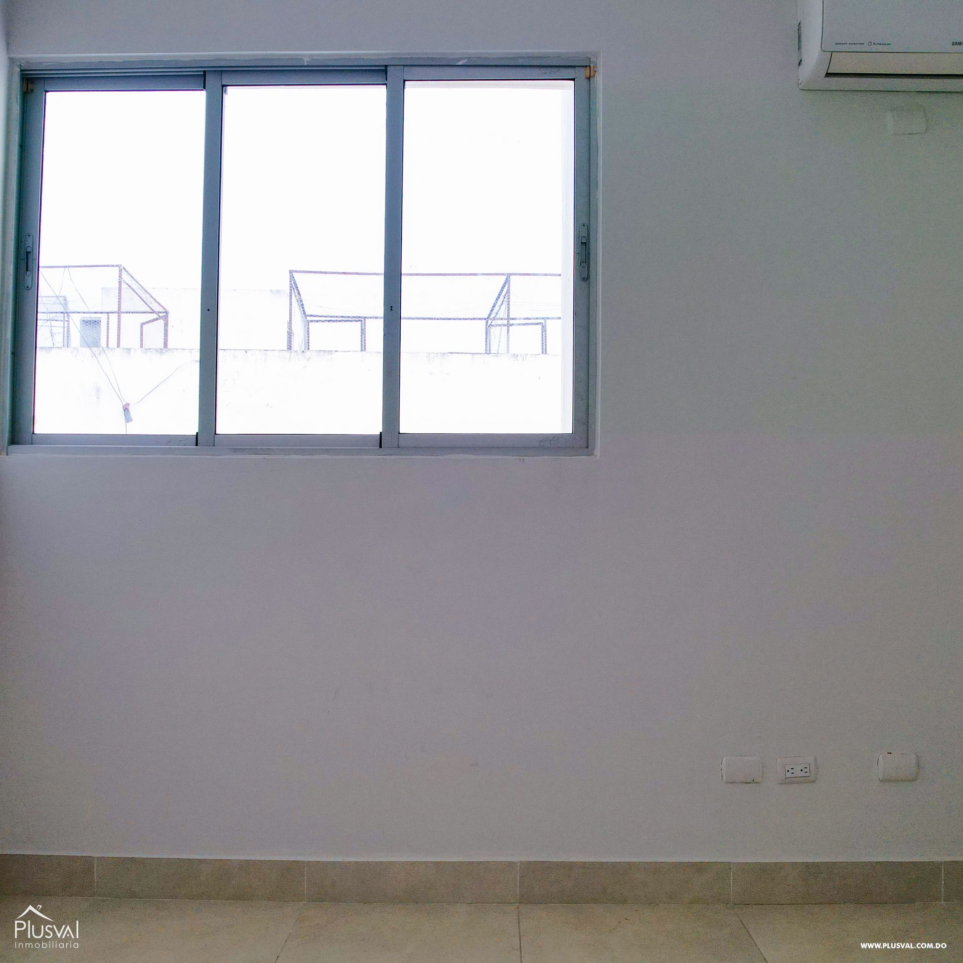 Amplio Apartamento en Venta en Cerros de Gurabo 413882