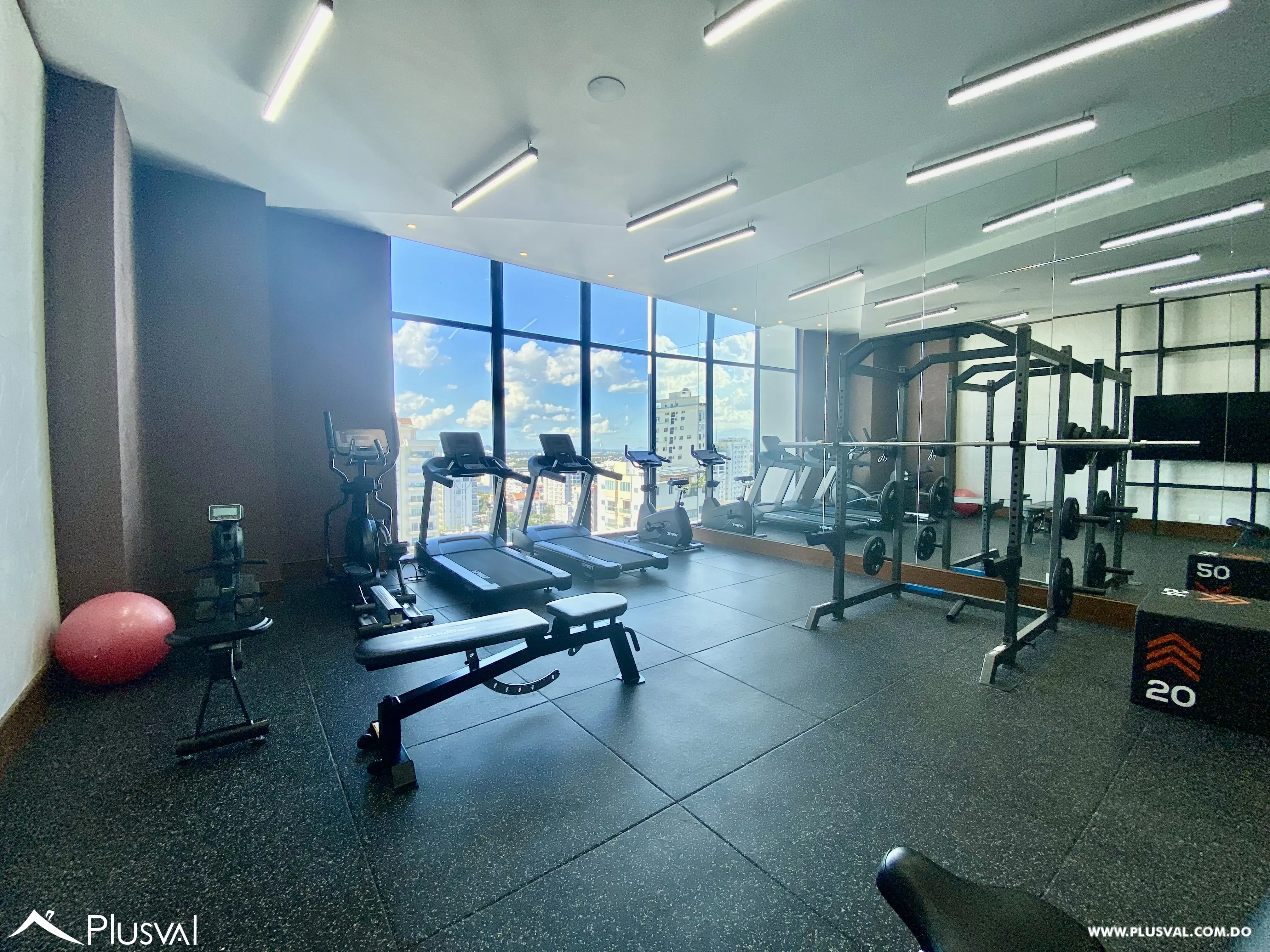 Alquilo Maravilloso Apto. en una de las mejores Zonas de  Piantini 499399