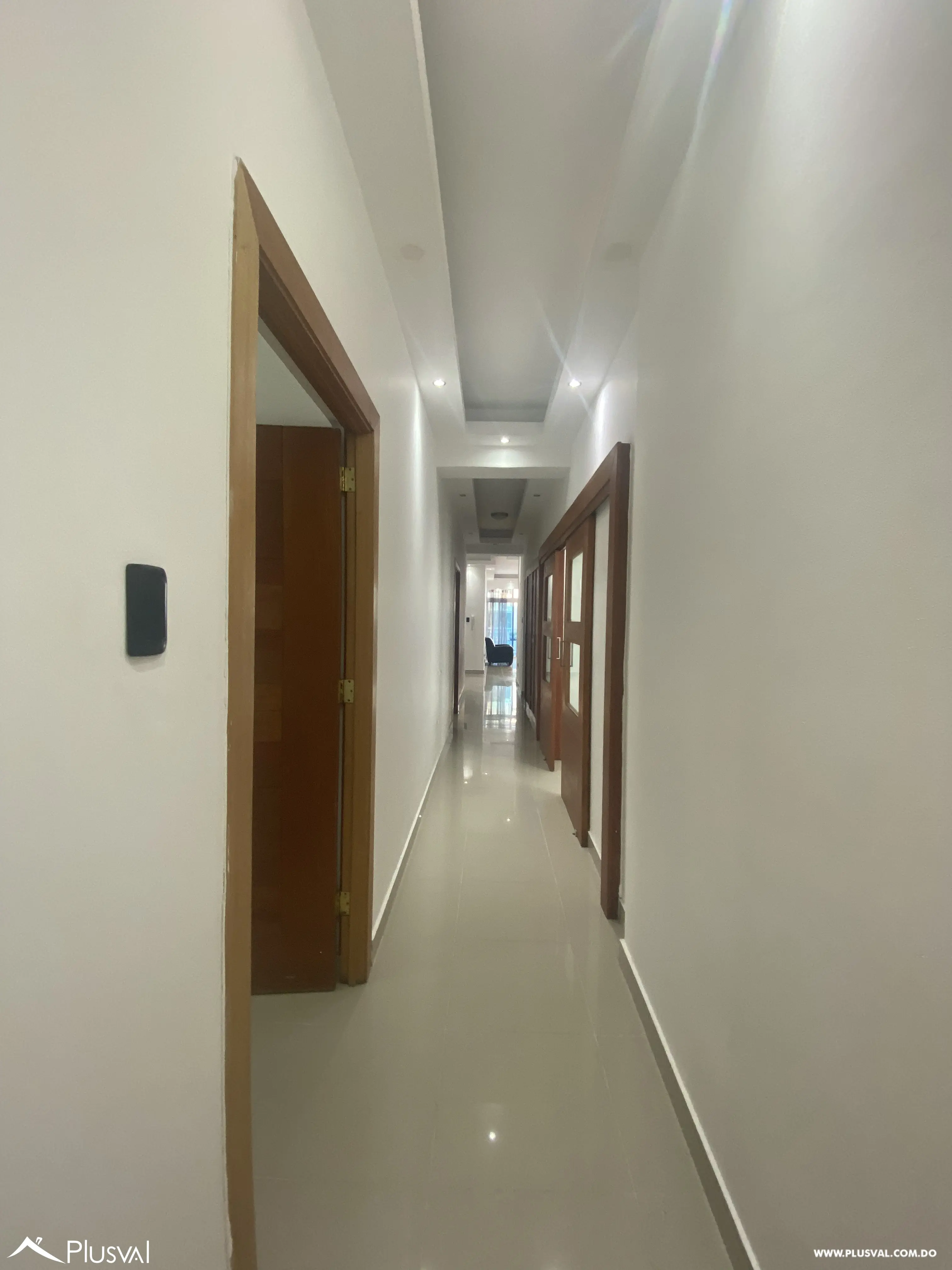 Alquilo Maravilloso y  Amplio  Apto en Bella Vista 453657