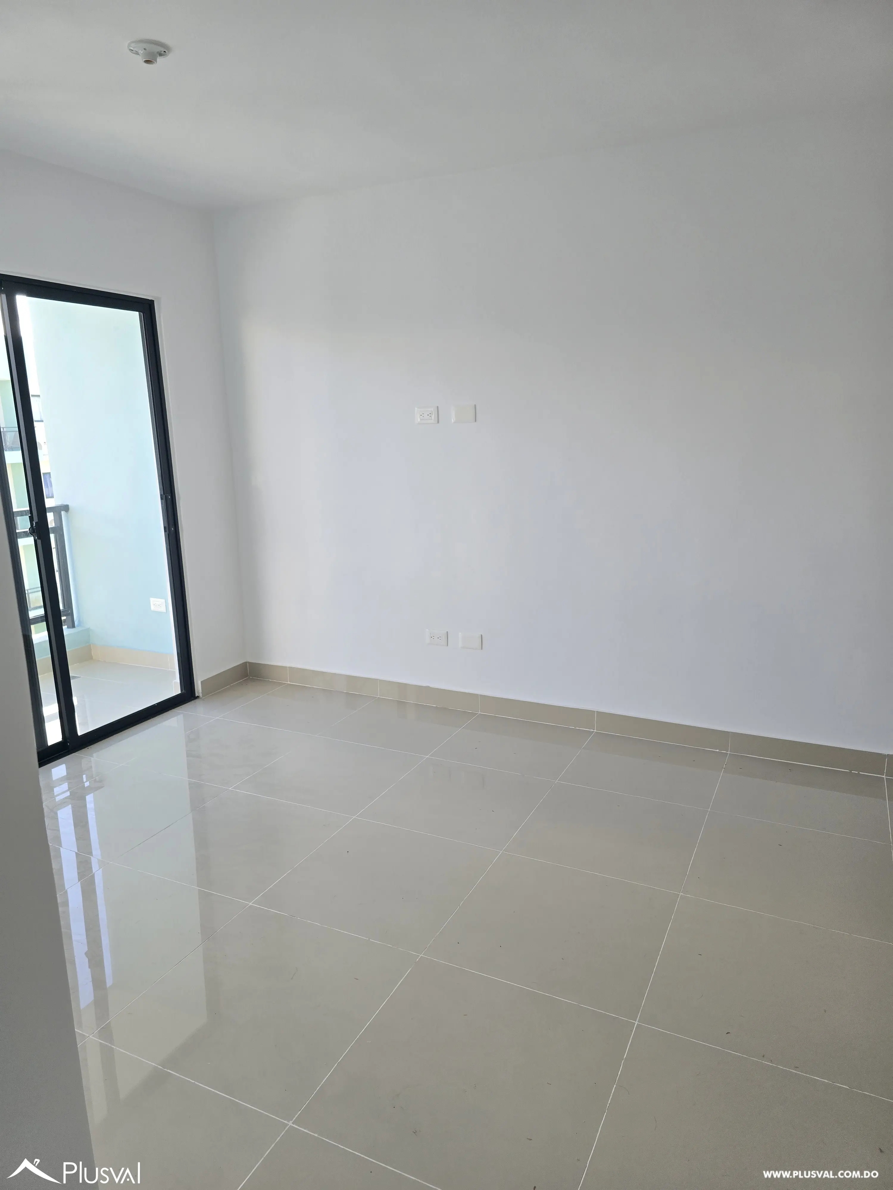 Apartamento amueblado en Renta de 1 habitación en 4to nivel con areas sociales completas en Punta Cana 477782