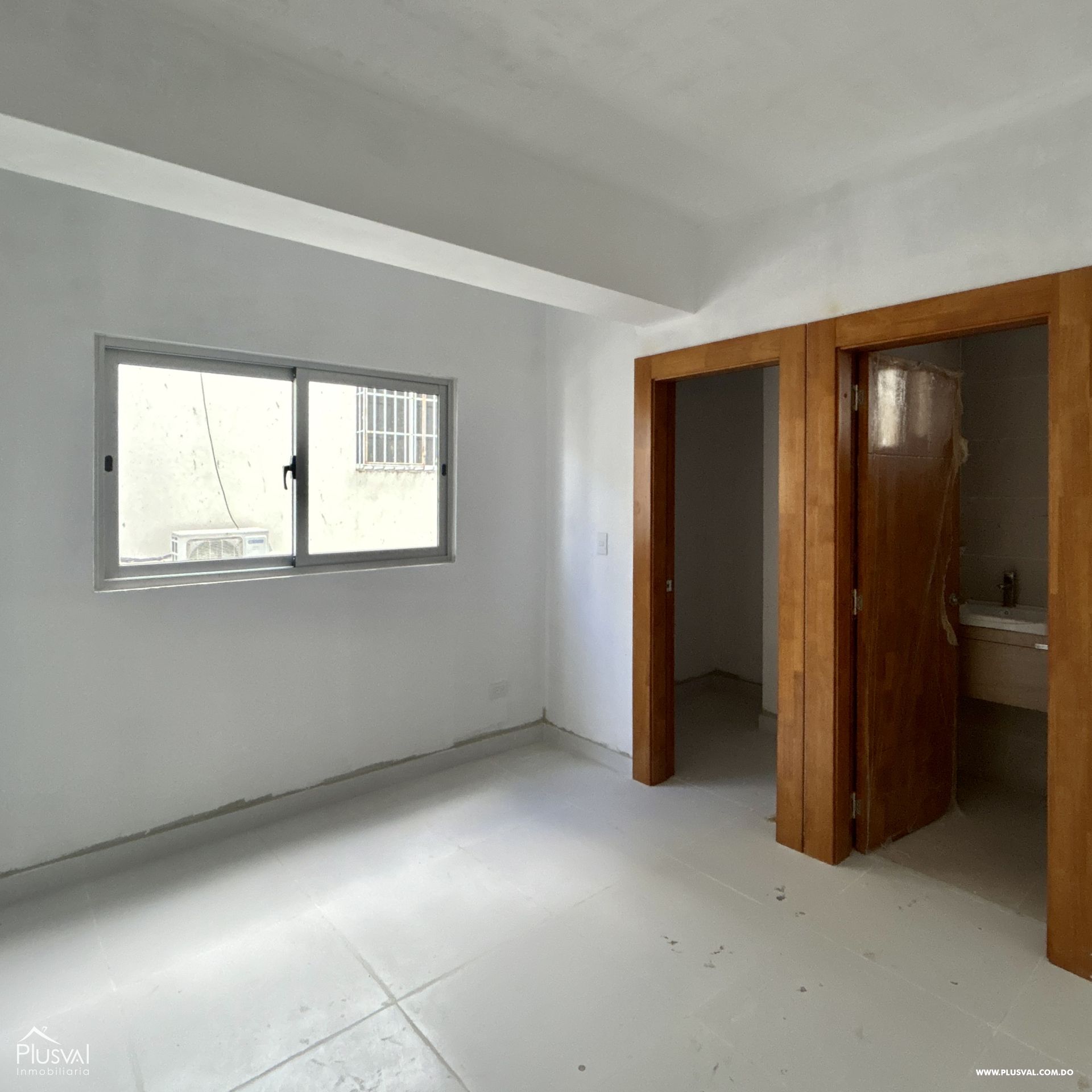 Apartamento en venta de 3 habitaciones y 3 parqueos en Mirador Norte. 492438