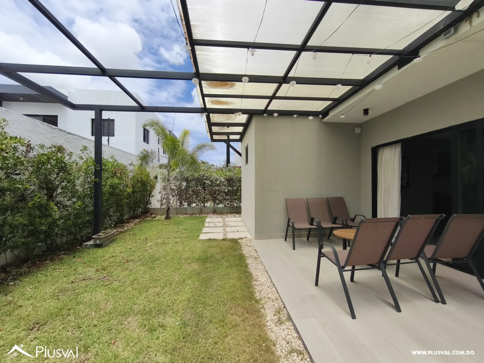 Amplia casa tipo villa a la venta en Jade Village, Punta Cana 507294