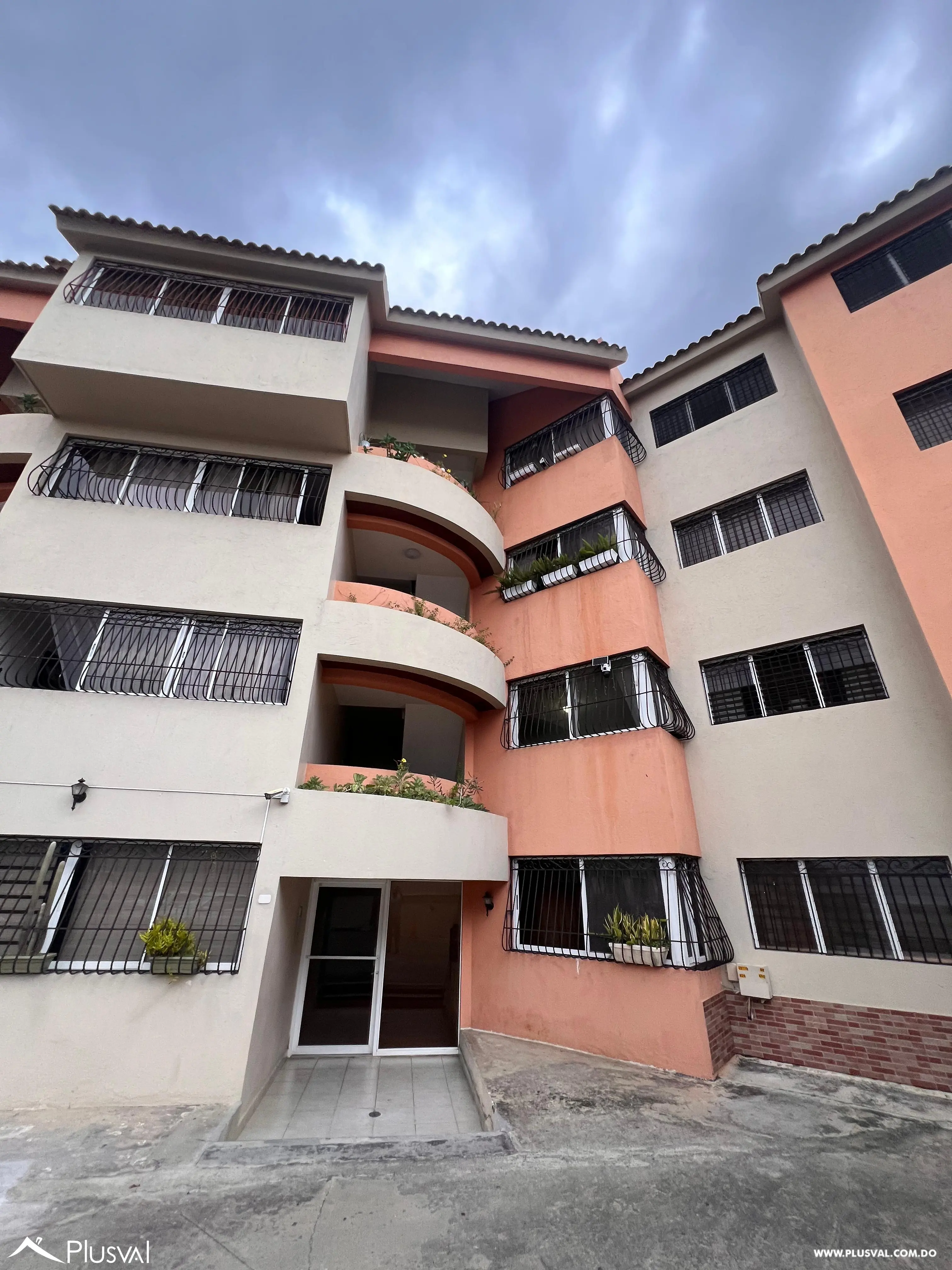 Apartamento ubicado en Villa Olga con Amplio Patio 461214