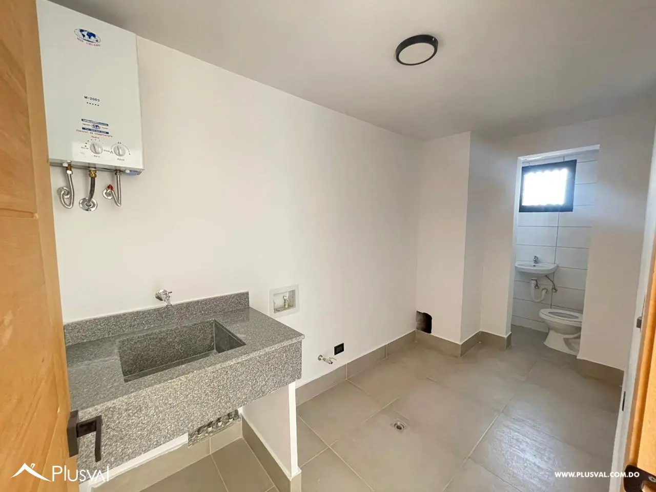 Apartamento de 2 habitaciones en Lujosa Torre en  Naco 527927