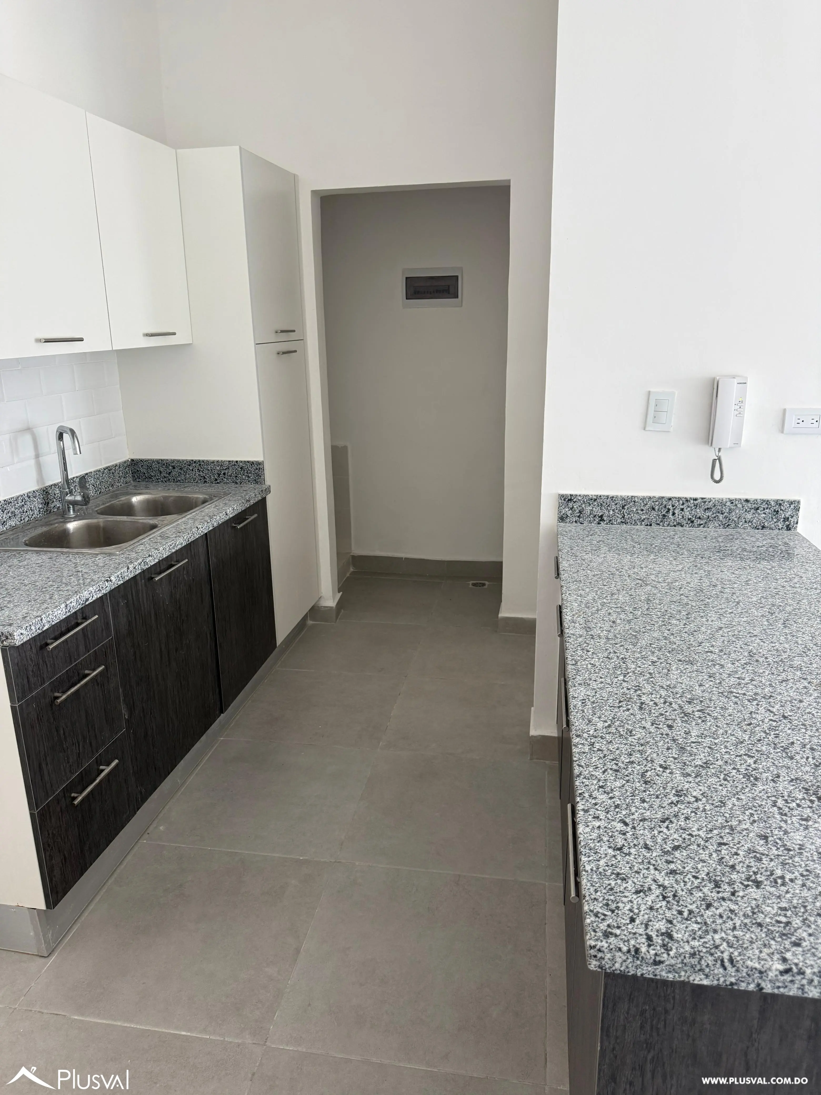 Apartamento en alquiler en el sector de Bella Vista! 462376