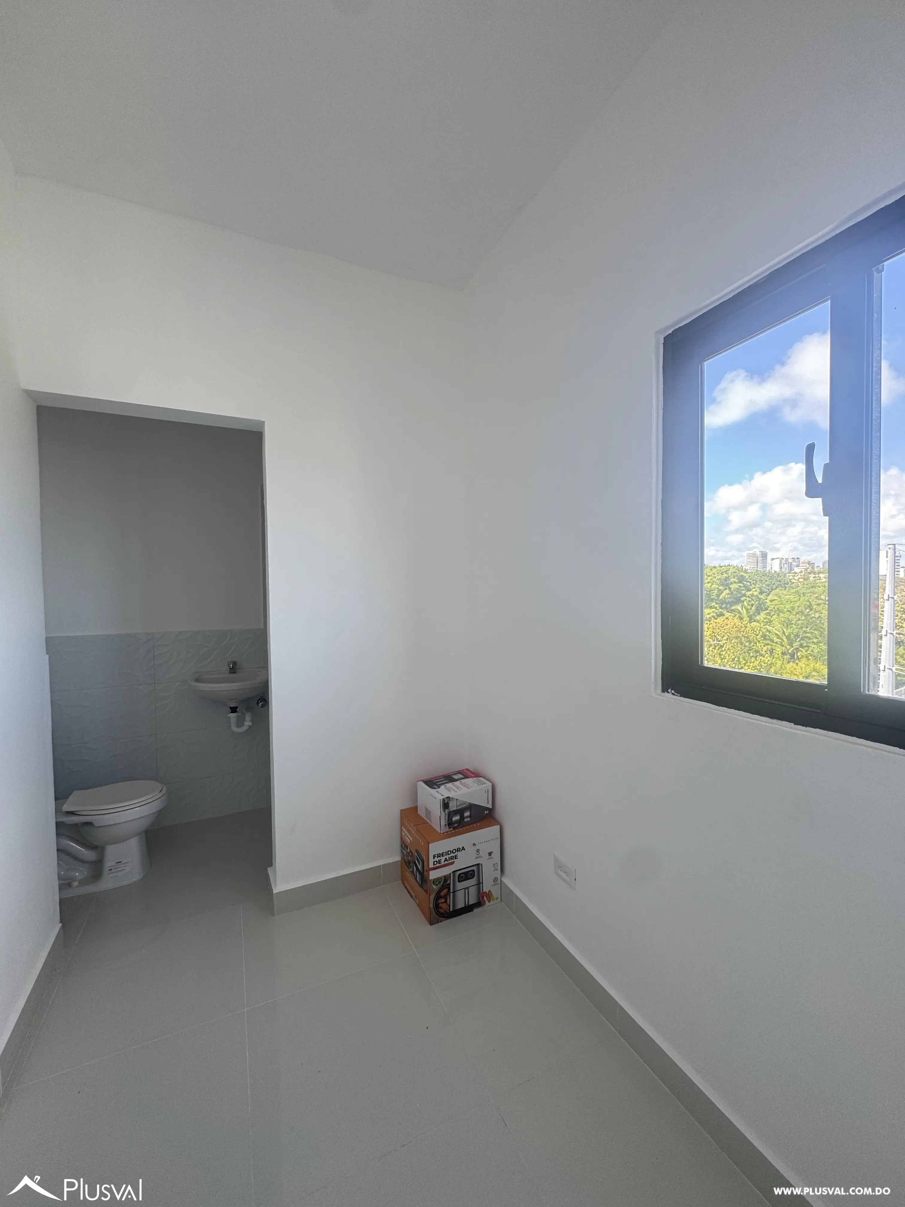 Alquilo Apto. en Excelente Ubicacion en La Julia 500550