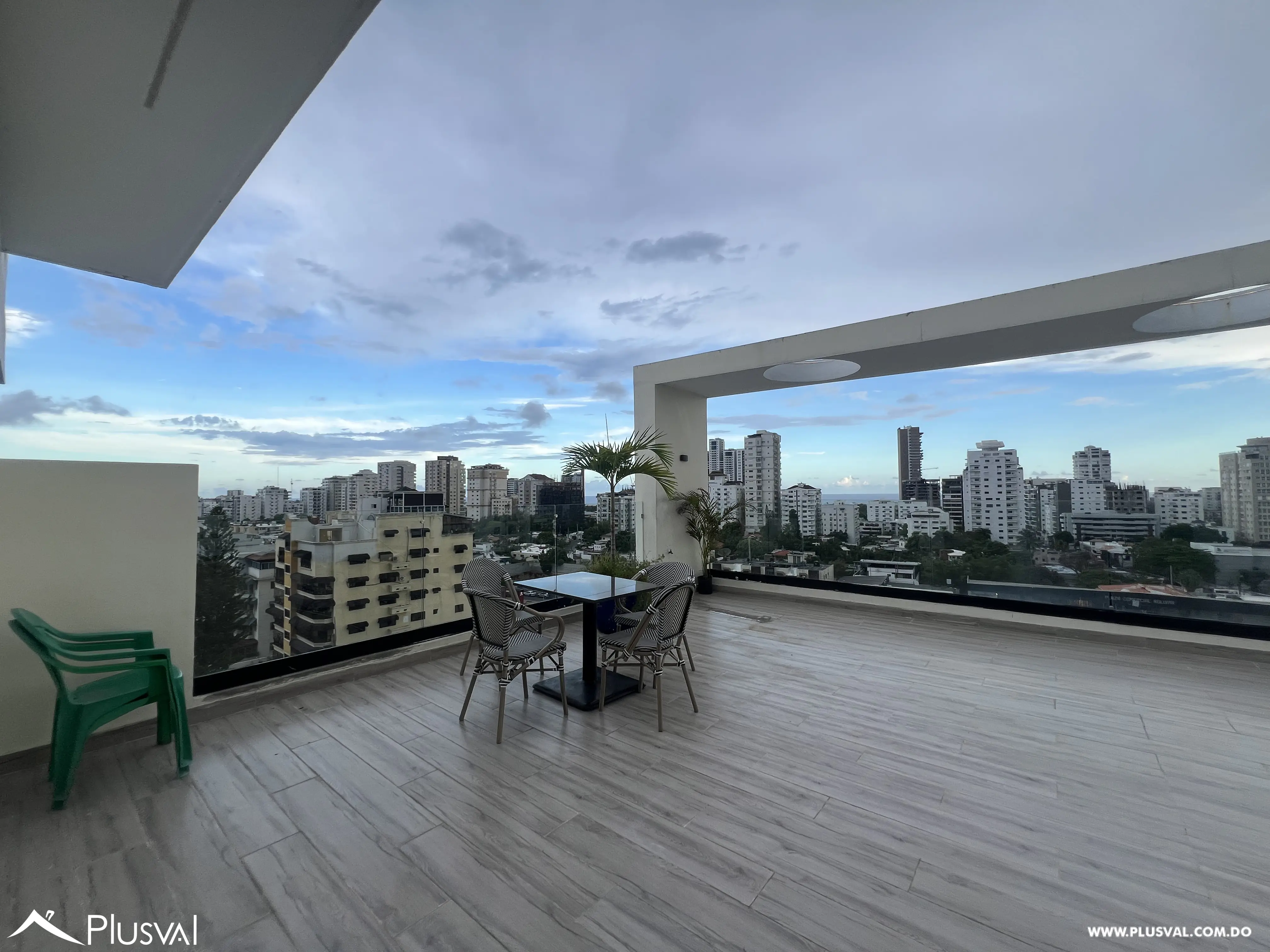 Espectacular penthouse en venta en Renacimiento 471795
