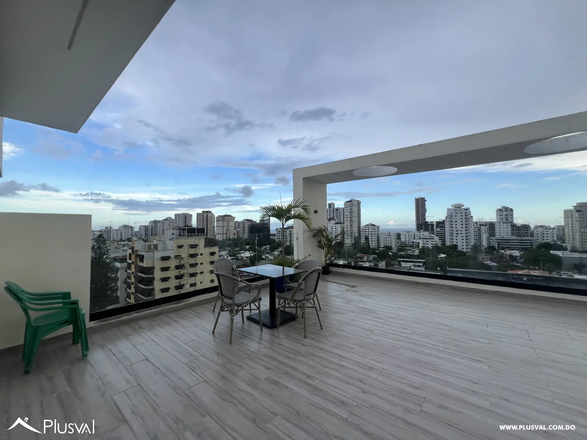 Espectacular penthouse en venta en Renacimiento 471795