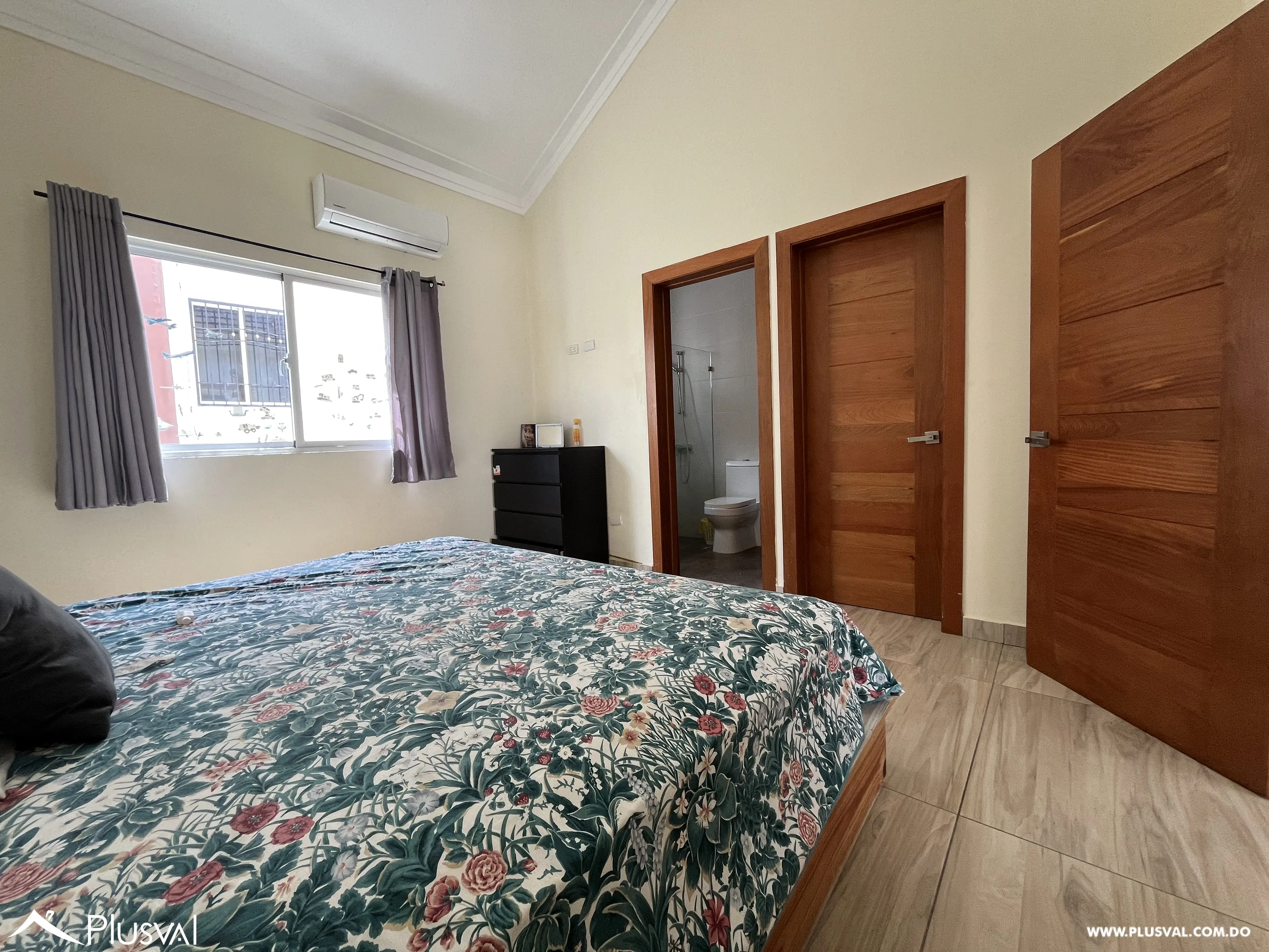 Acogedora casa de 4 habitaciones en Colinas del Oeste 500055