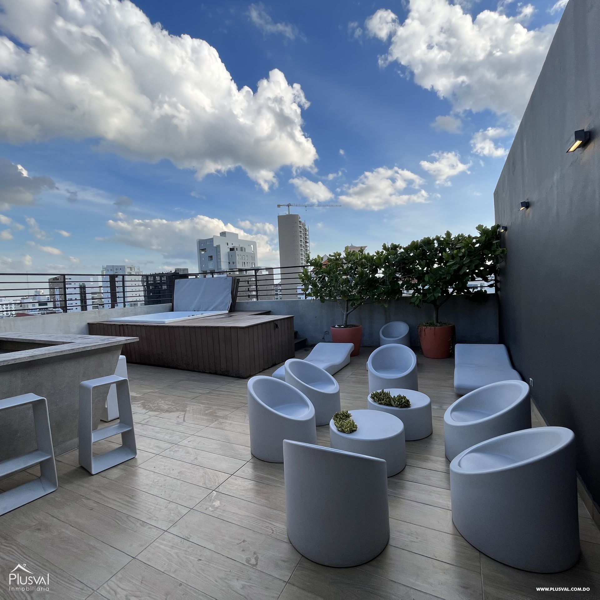 Amplio apartamento en el centro del sector de Serralles 327729