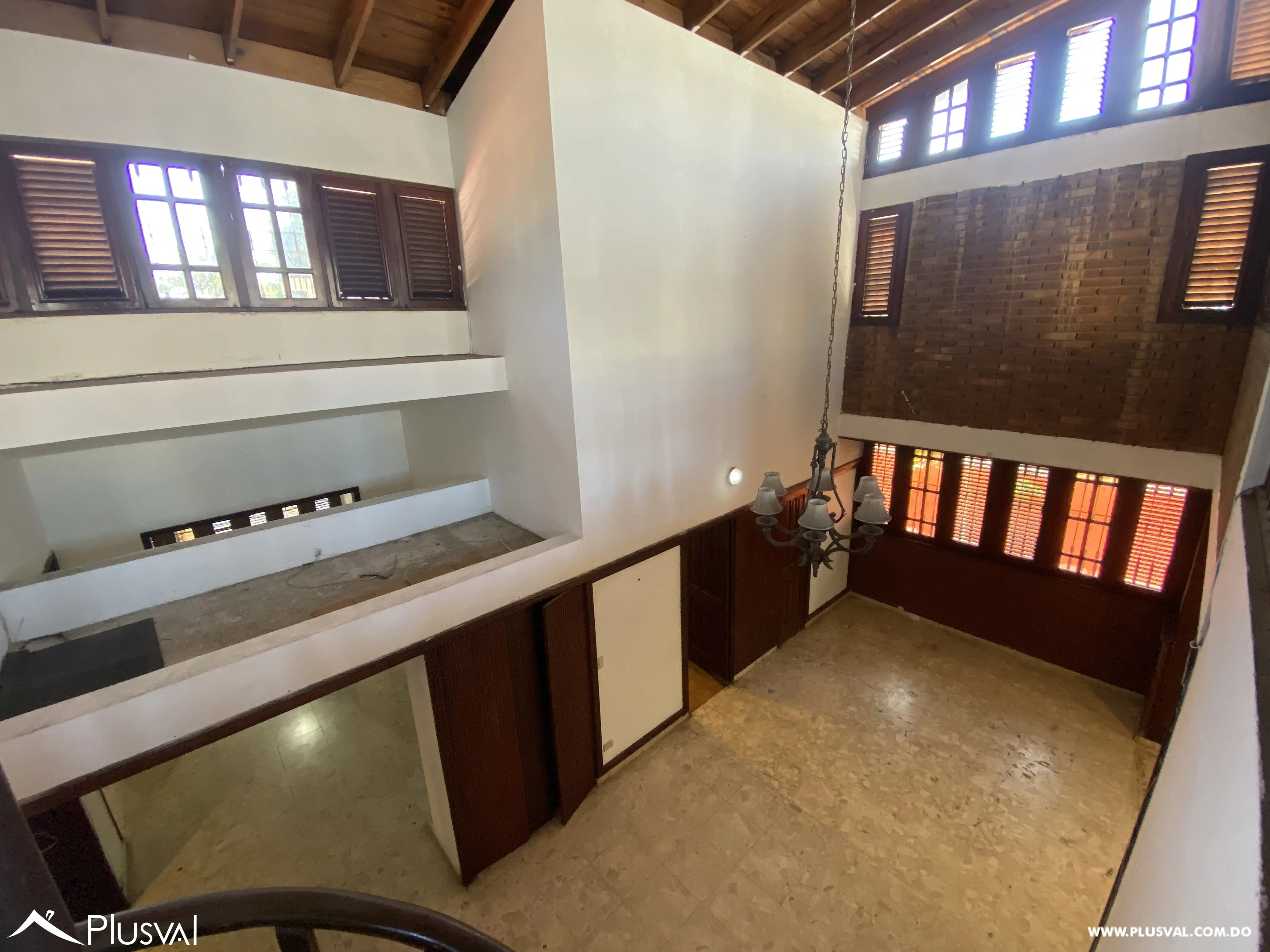 Casa de 5 Habitaciones en la Castellana, DN. 487842