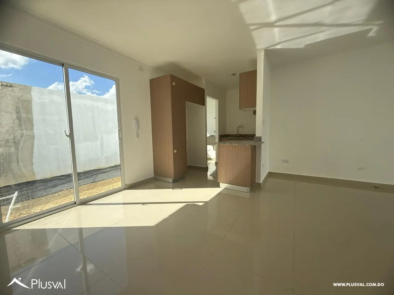 Apartamentos Modernos con Terraza y Patio en Santo Domingo Oeste 503882