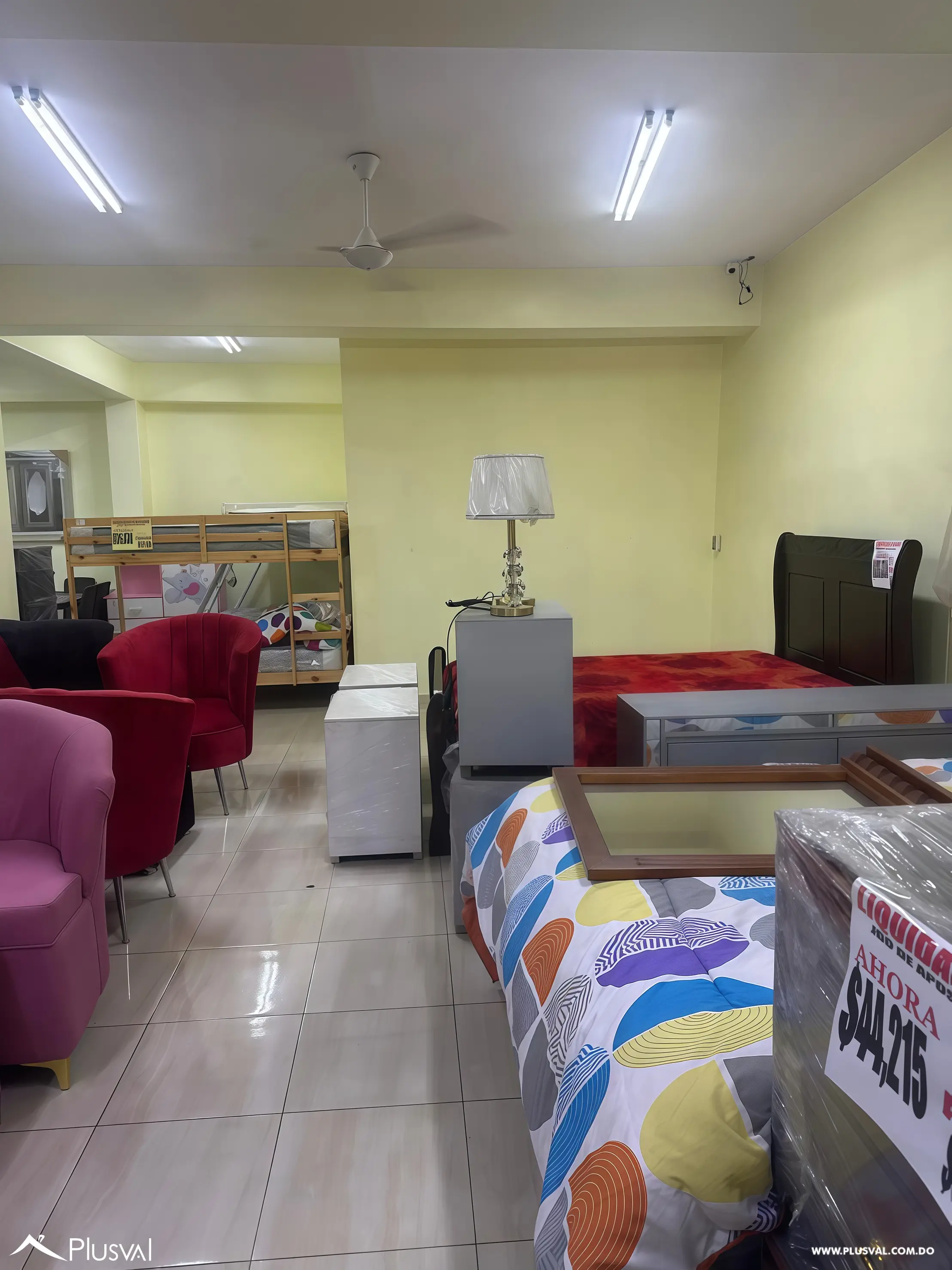 Local Comercial de Dos Niveles en Venta en Piedra Blanca 533082