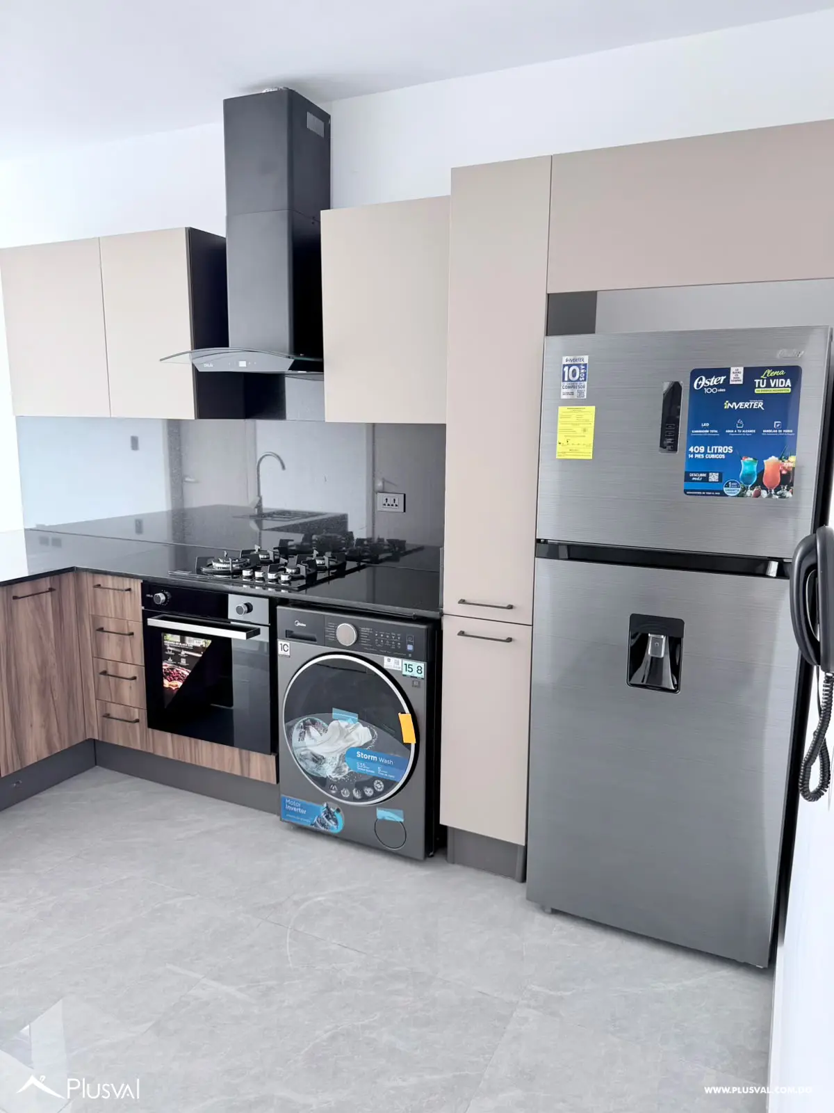 Apartamento con linea blanca en alquiler en Piantini 522231