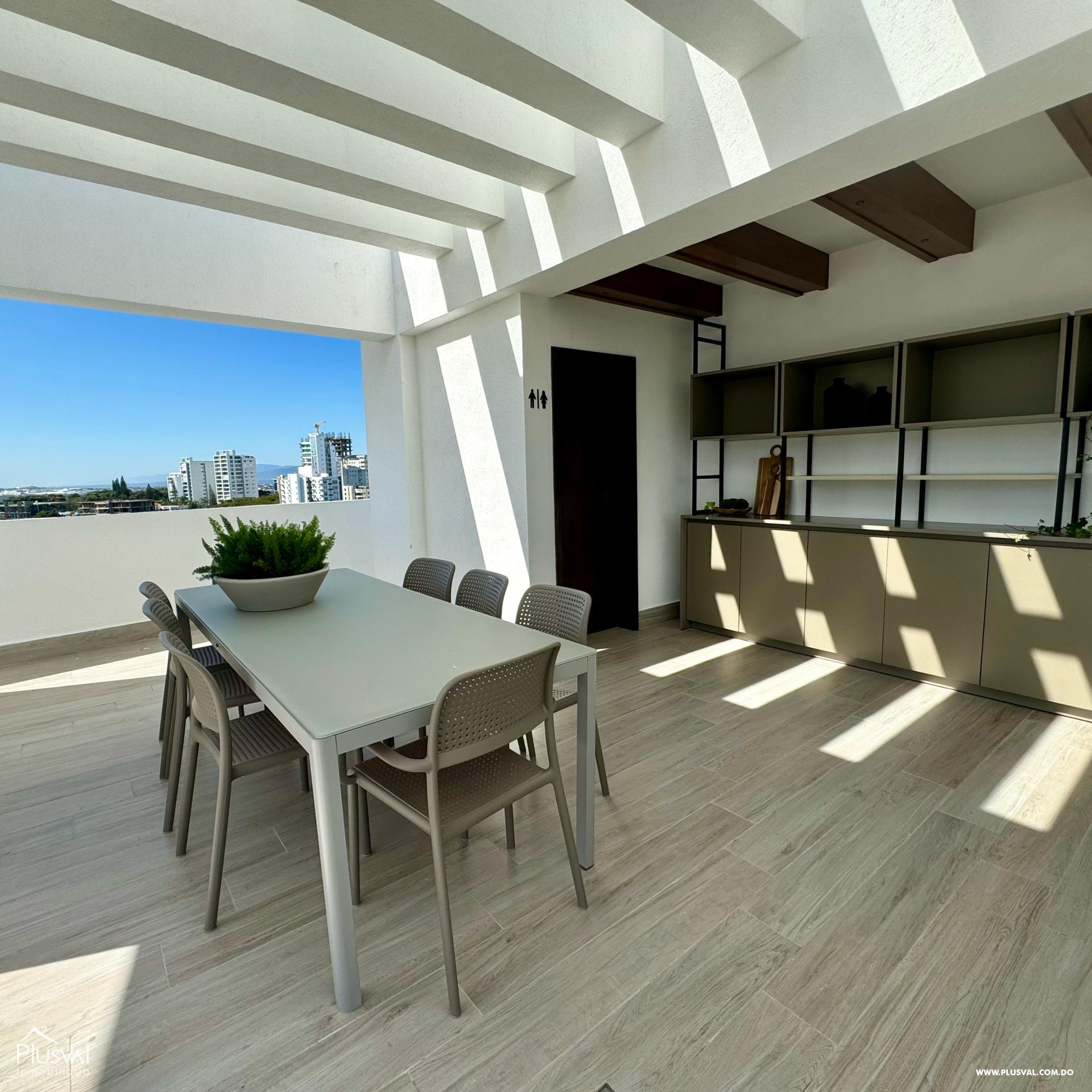 Moderno y exclusivo apartamento ubicado en el piso 7 de una torre residencial en el polígono central de la ciudad 417009