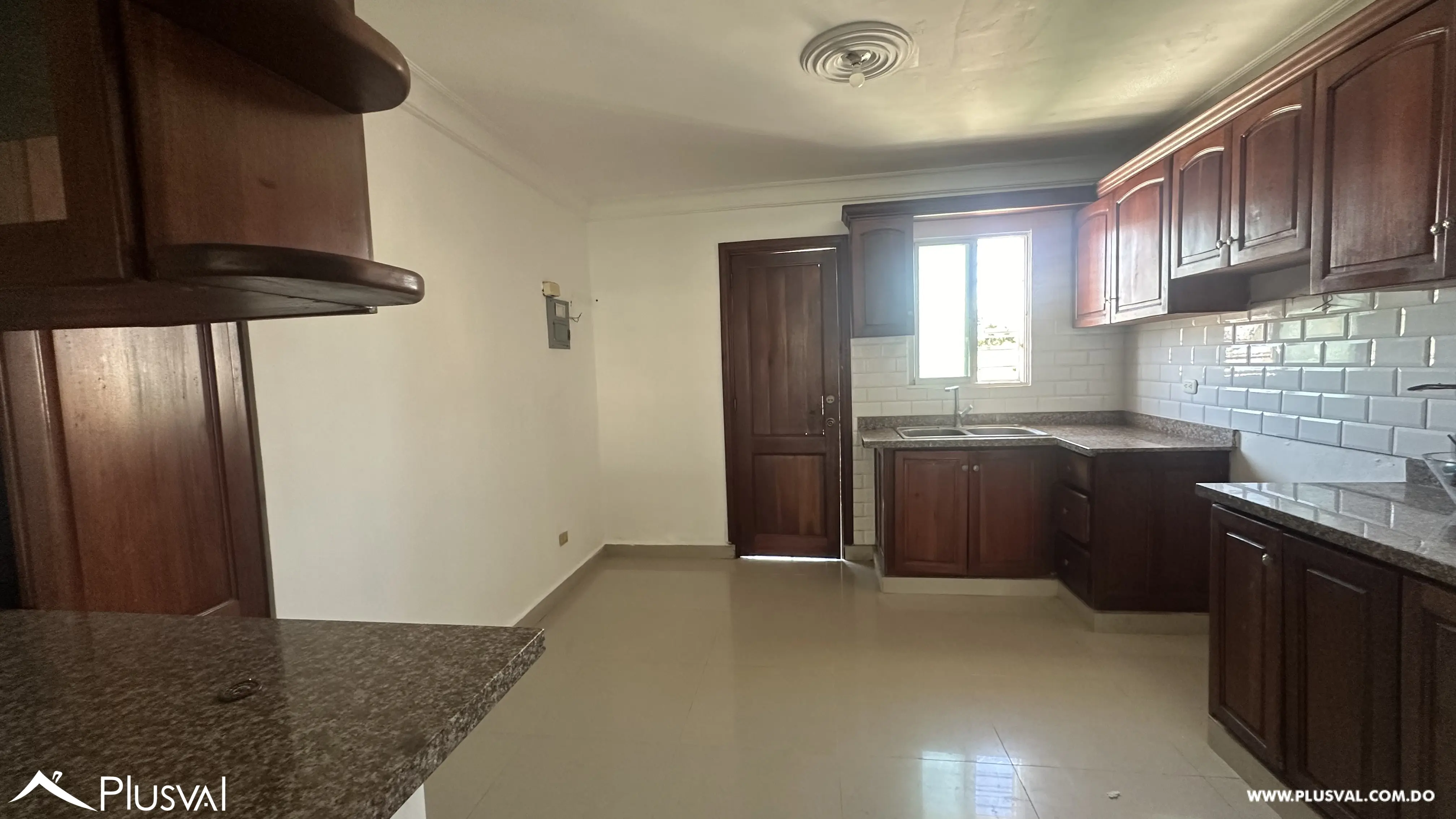 Apartamento en venta en Residencial Primavera – Santo Domingo Este 464389