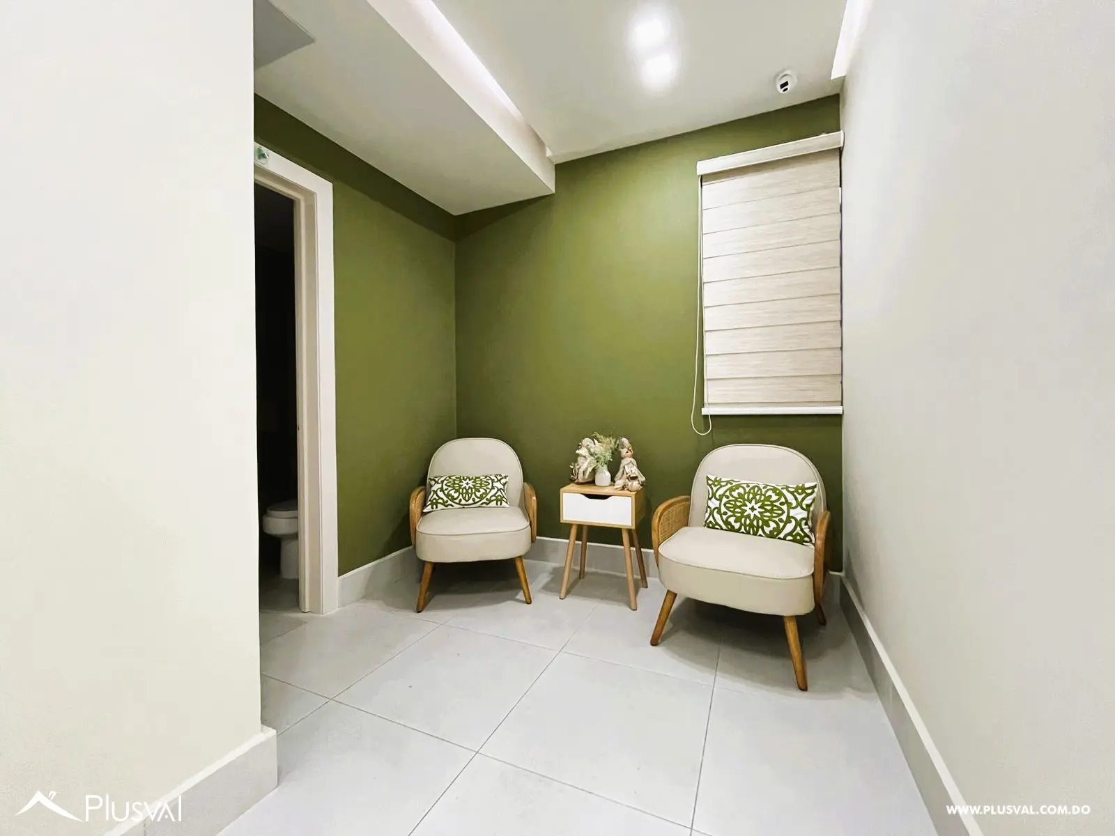 Local equipado para centro de estética en alquiler en Gazcue 467171