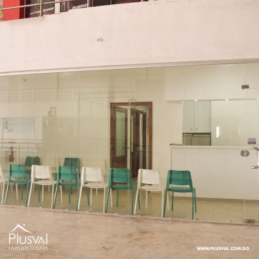 Local en venta ubicado en plaza comercial en segundo piso en Bavaro 322693