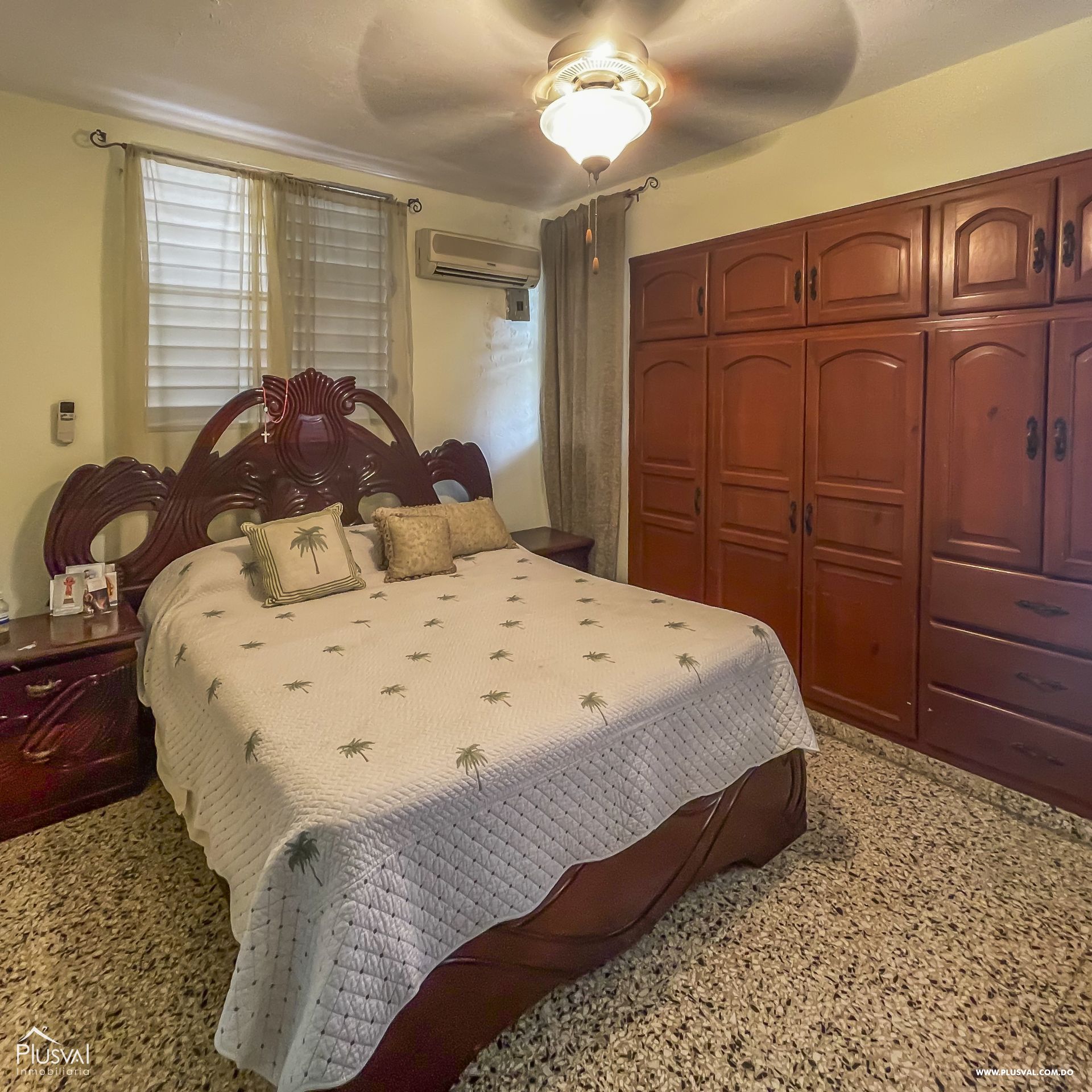 Edificio Residencial con 2 niveles 186461