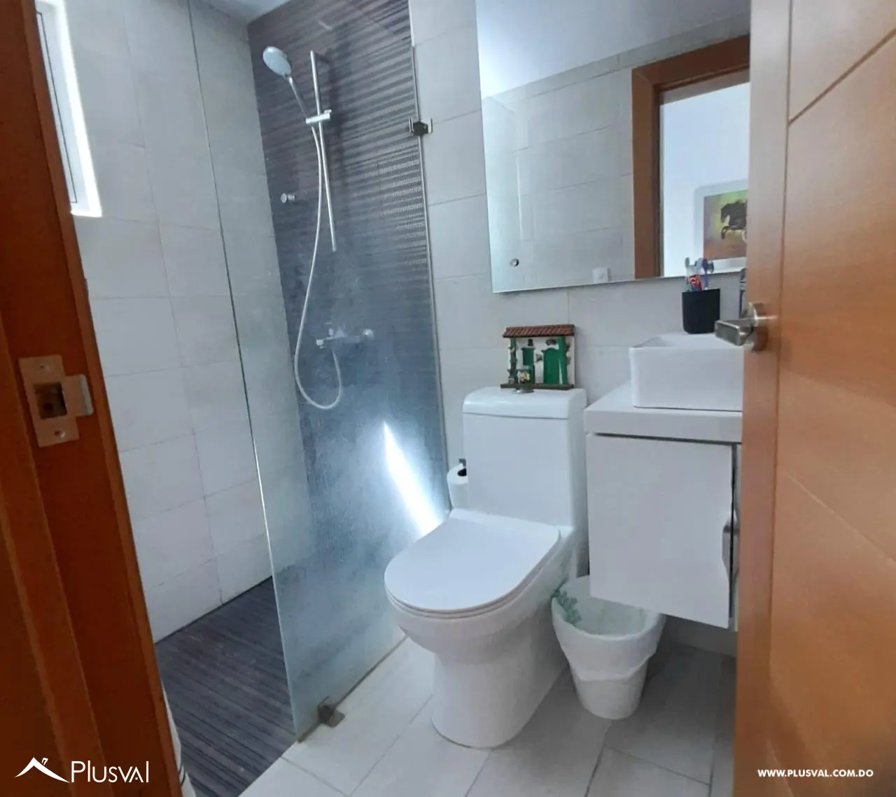 Un apartamento para vivir con amplitud, comodidad y elegancia en Naco 476971