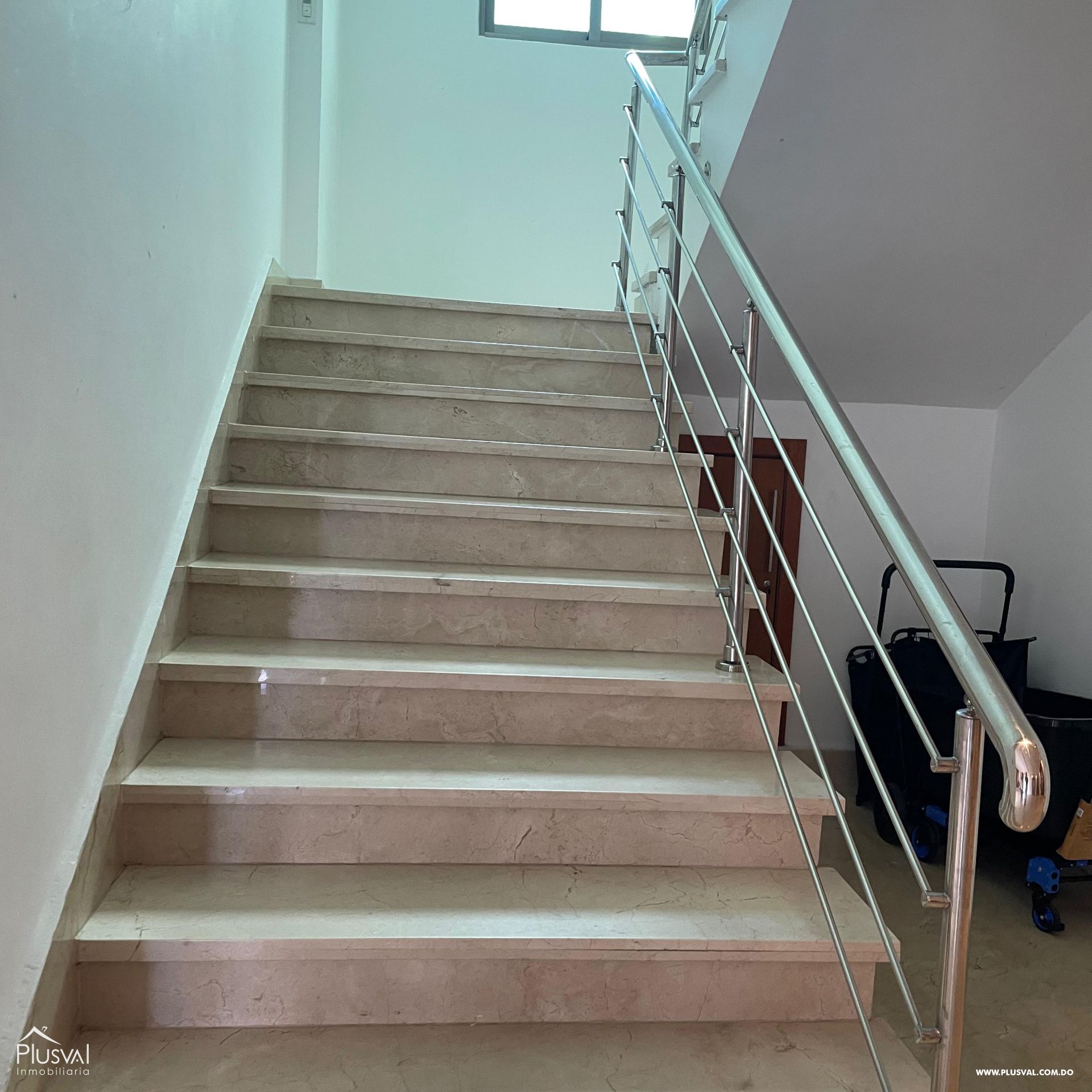 Apartamento de Lujo en segundo nivel, La Vega. 398823