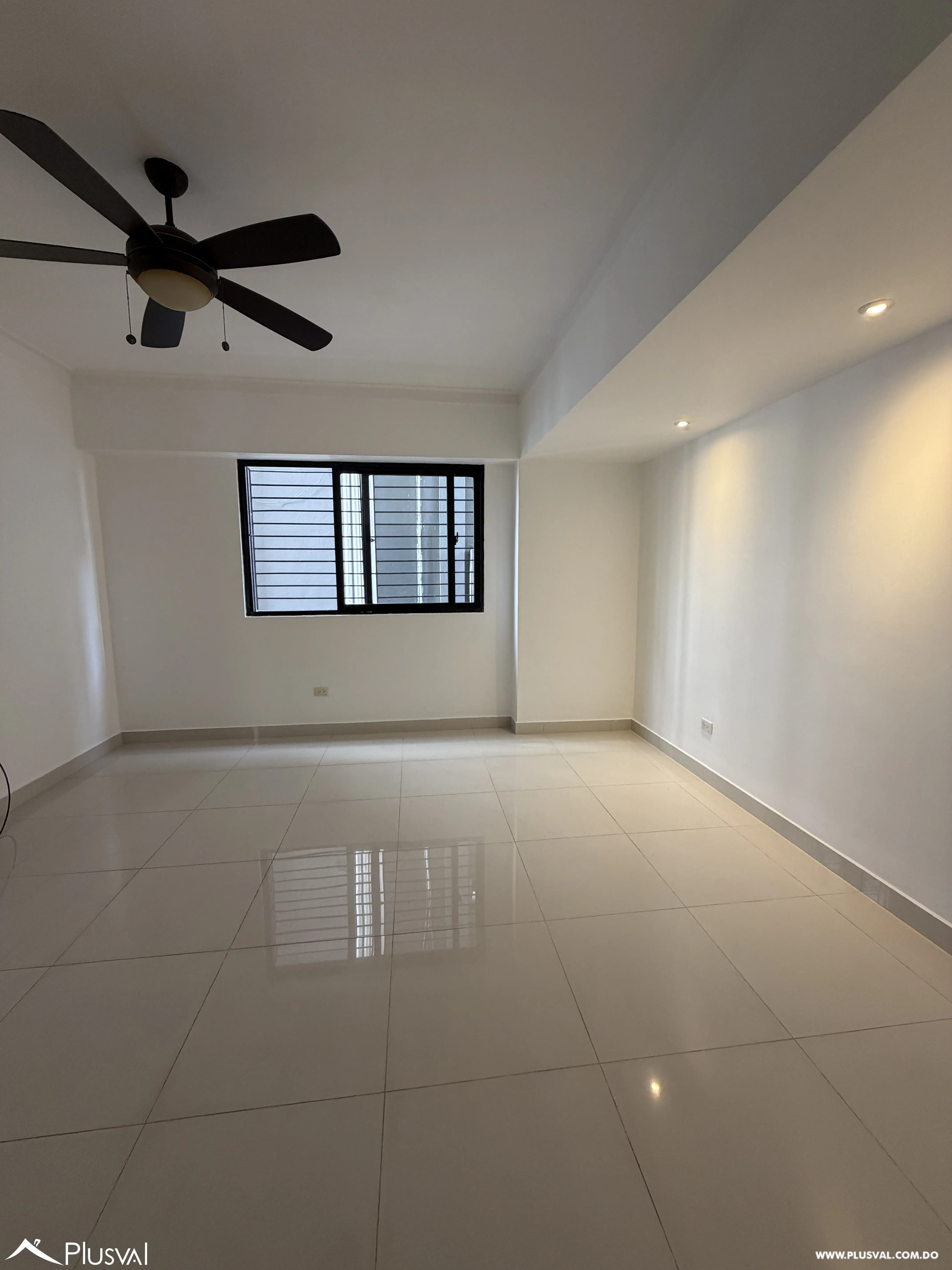 Apartamento en venta en Bella Vista – 3 habitaciones y 2 parqueos 477225