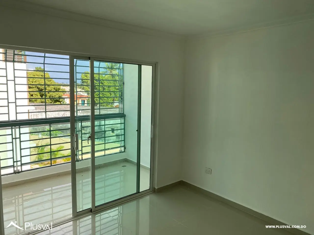 Apartamento con aparta-estudió y hermosa  terraza techada. 484266