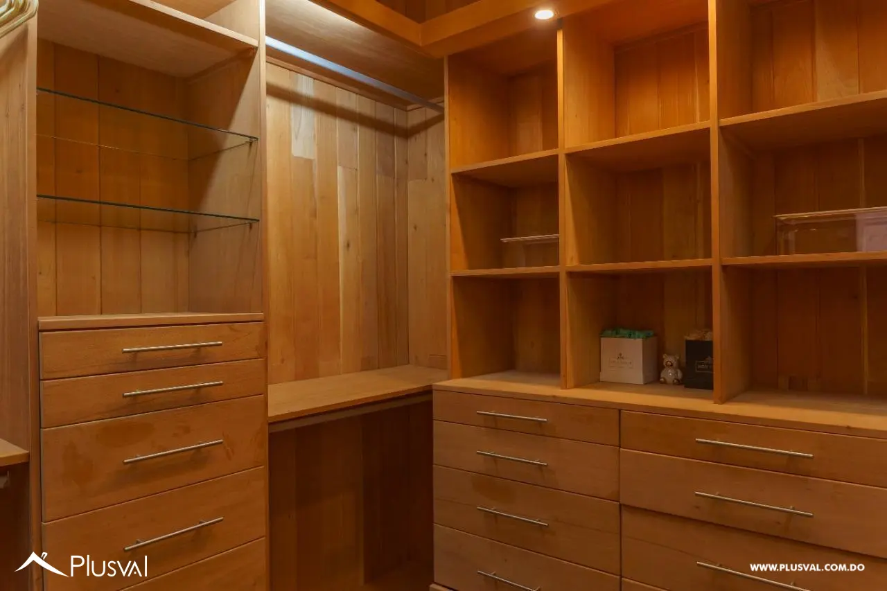 Lujoso Penthouse en Piantini- Automatizado y Linea Blanca 500263