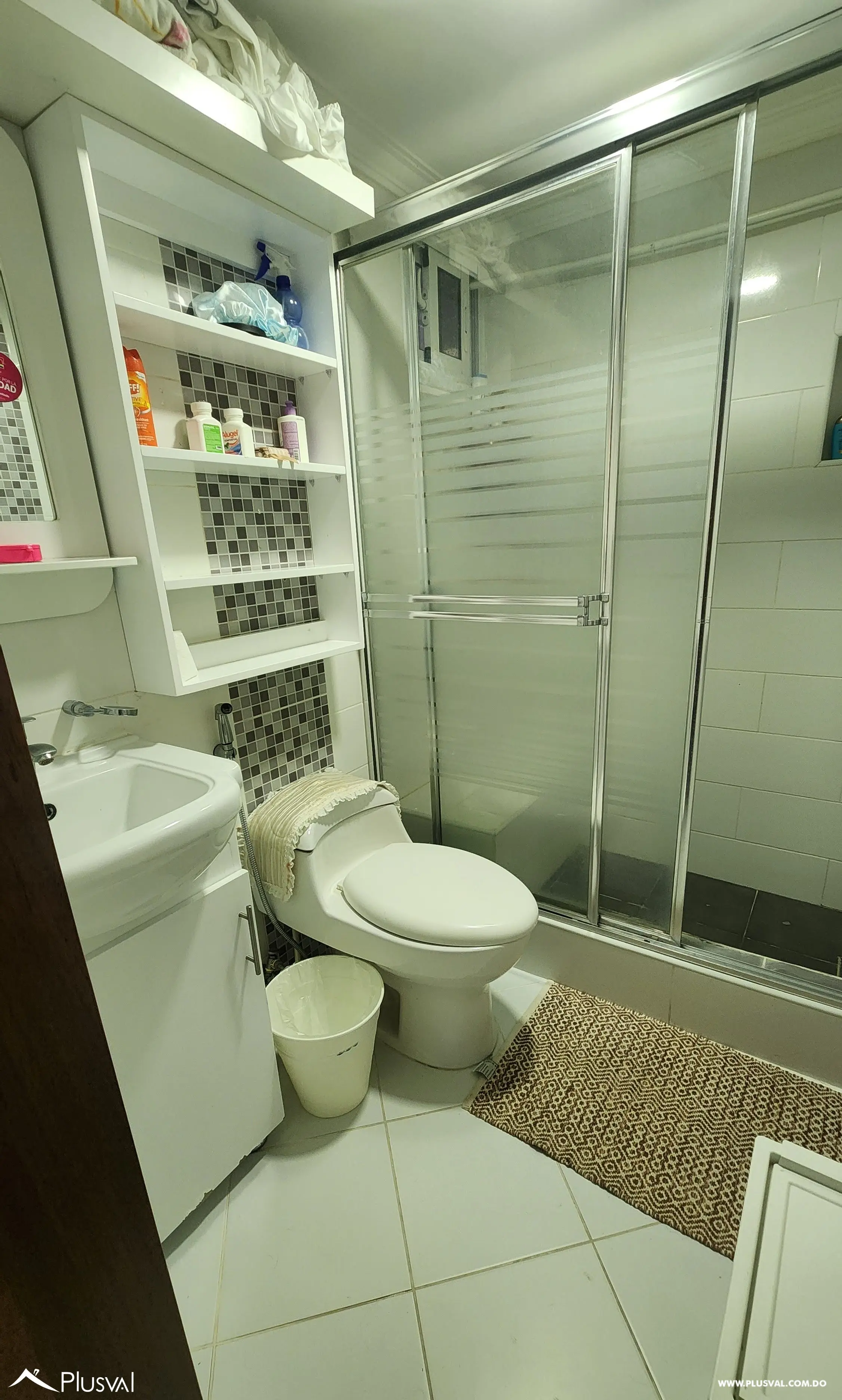 Se vende amplia casa en Los Restauradores 475481