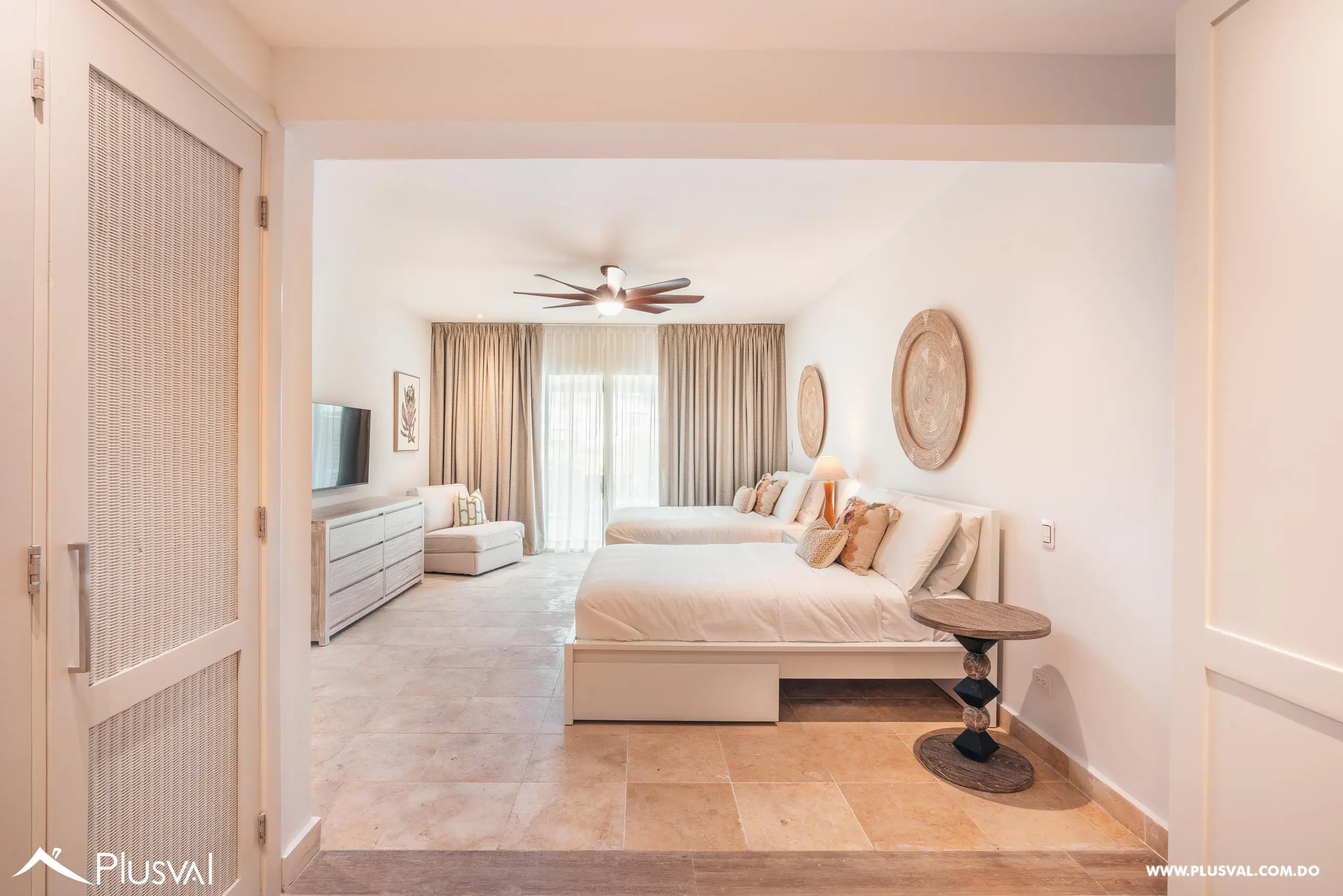 Exclusivo apartamento en Cap Cana con piscina privada y acceso directo a la playa 474384