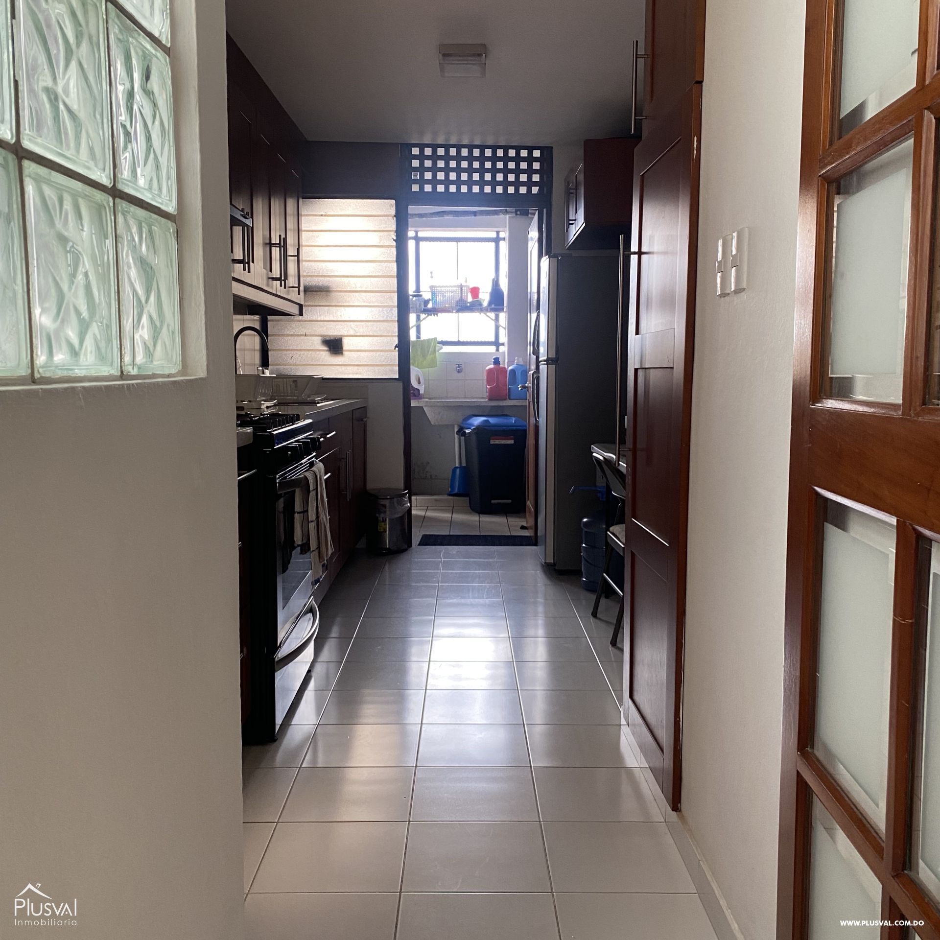 Amplio y fresco Apto clásico con Terraza Privada 366200