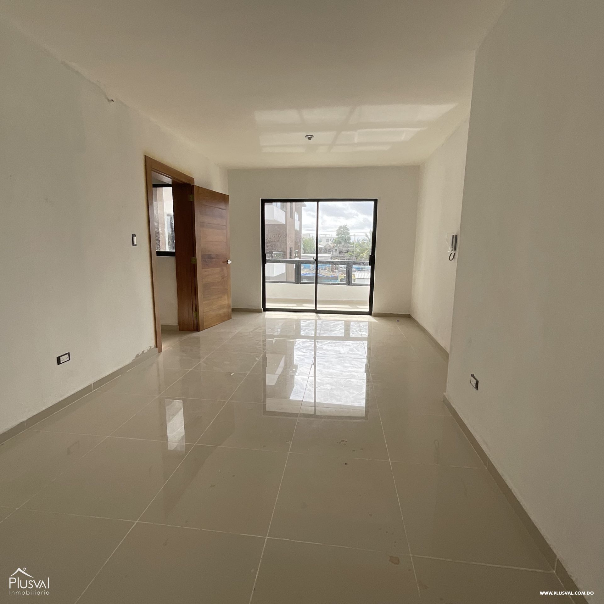 APARTAMENTO EN VENTA CON TERRAZA PRIVADA EN LAS AMERICAS 291364