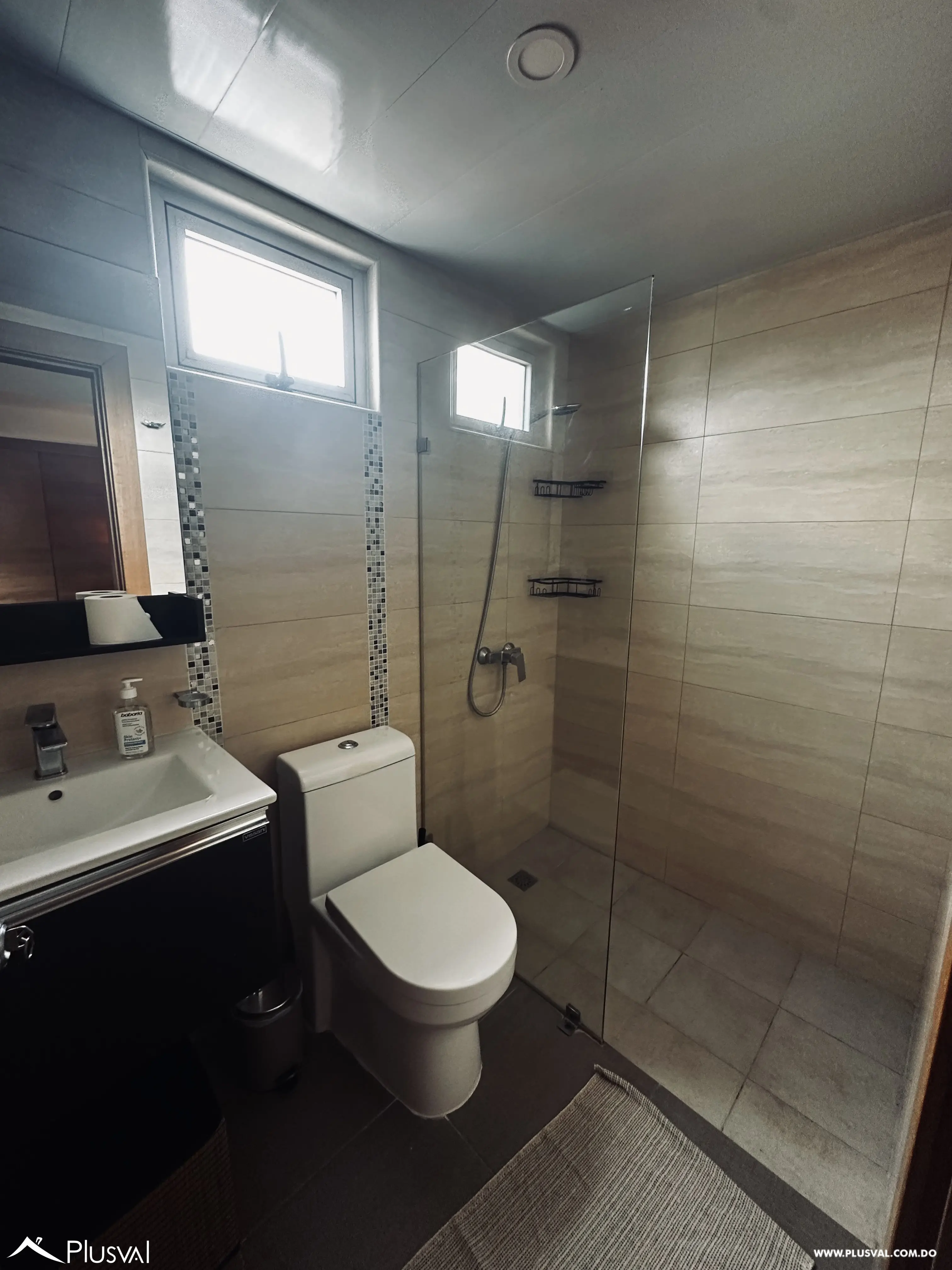 Hermoso apartamento amueblado de 2 habitaciones en alquiler. 472776