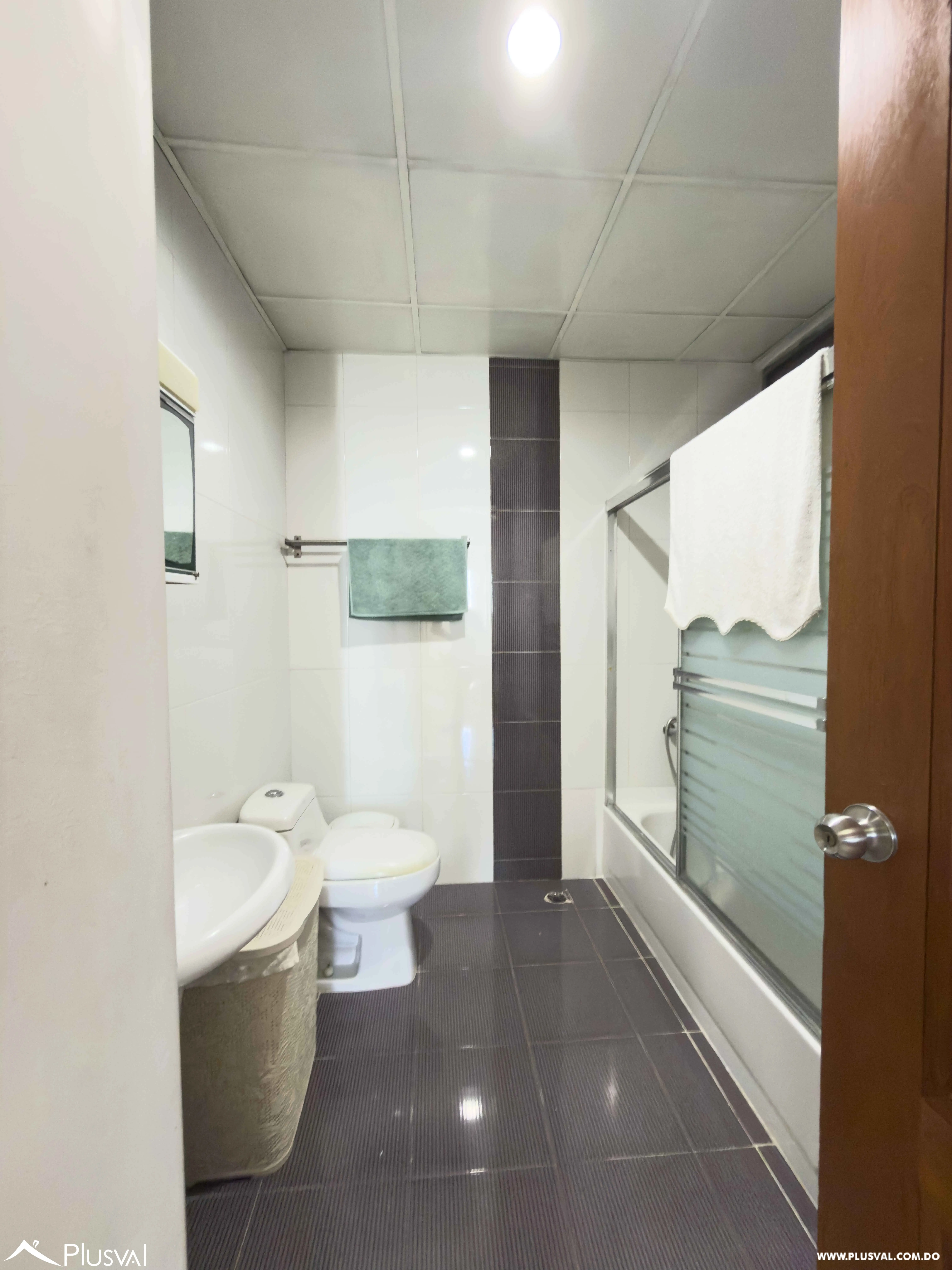 Amplio apartamento en venta en Mirador Norte 495555