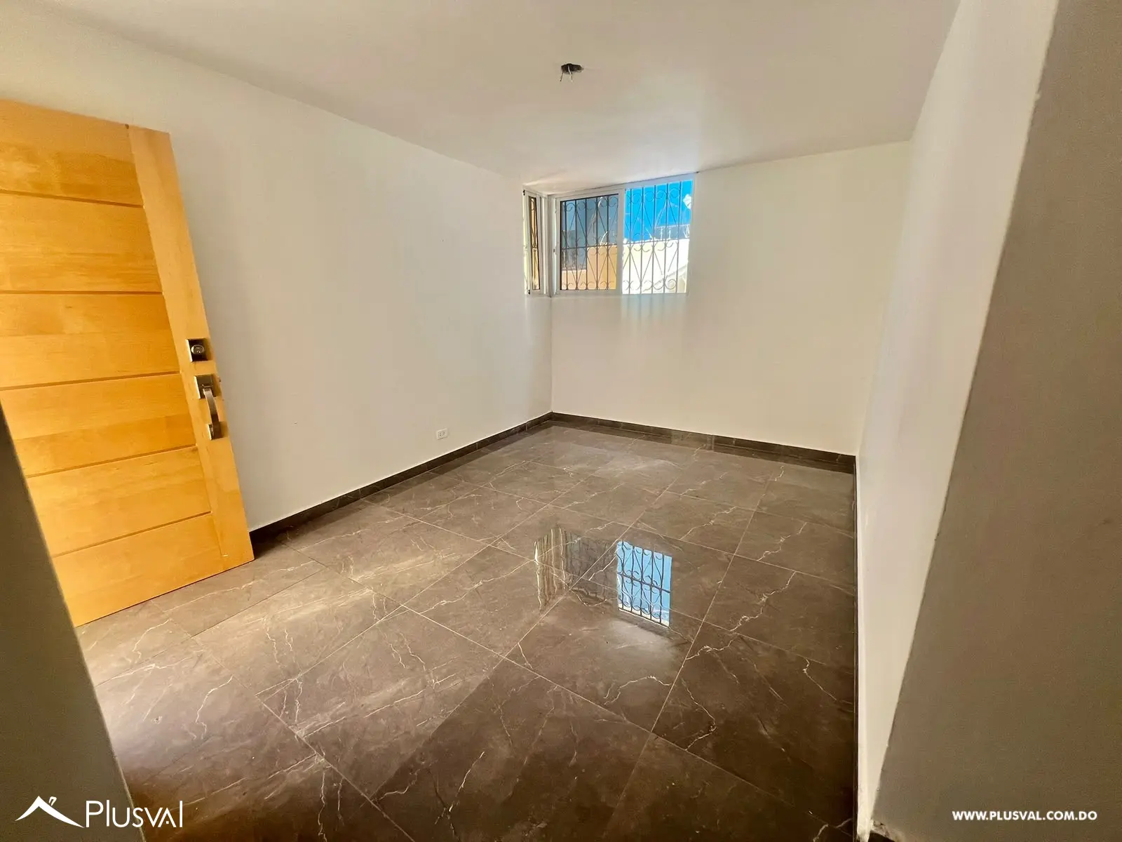 Casa Duplex en Santo Domingo Este 522488