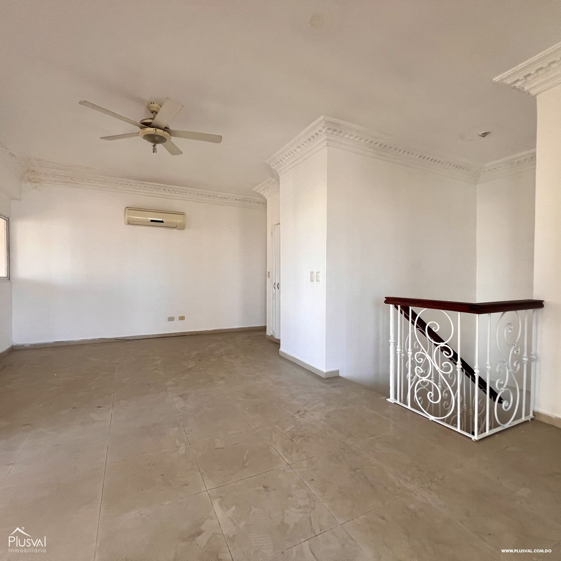 Penthouse en venta con vista al mar en Los Cacicazgos 436641