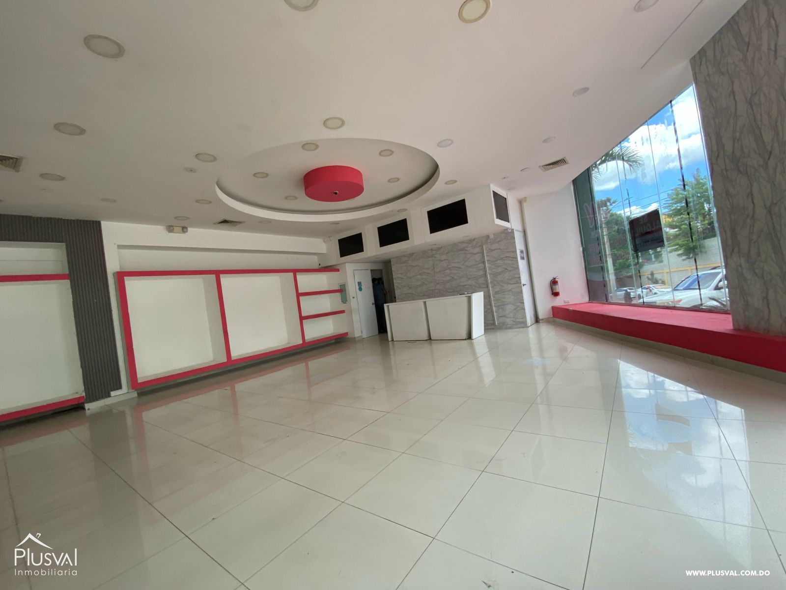 Local Versátil y de Alta Visibilidad en la Av. 27 de Febrero 476238