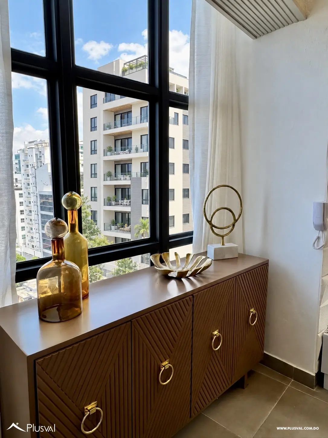 Vendo Maravilloso Apto. Tipo Loft  Amueblado en una Excelente Zona de Naco 529747