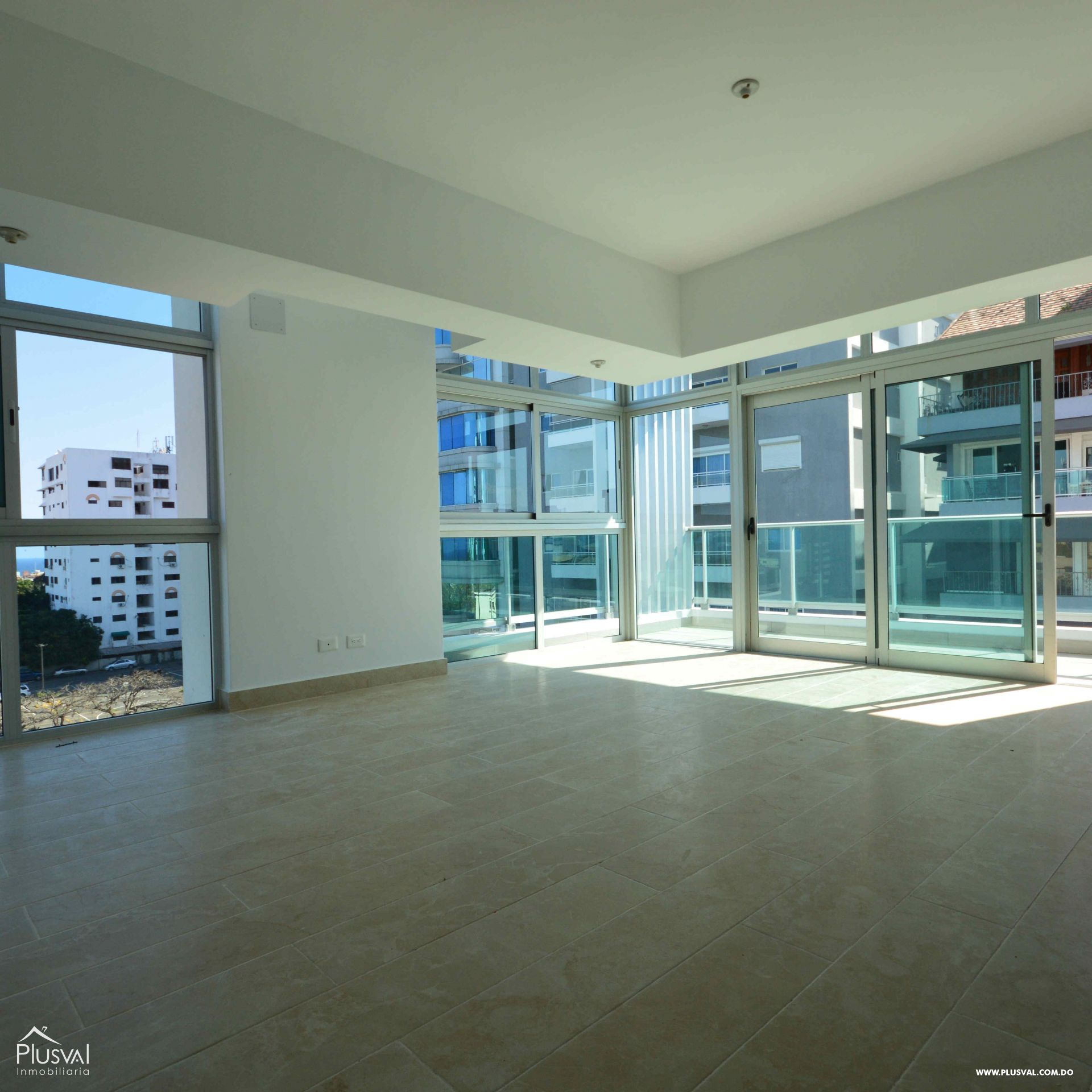 Apartamento en alquiler, en La Julia. 531848