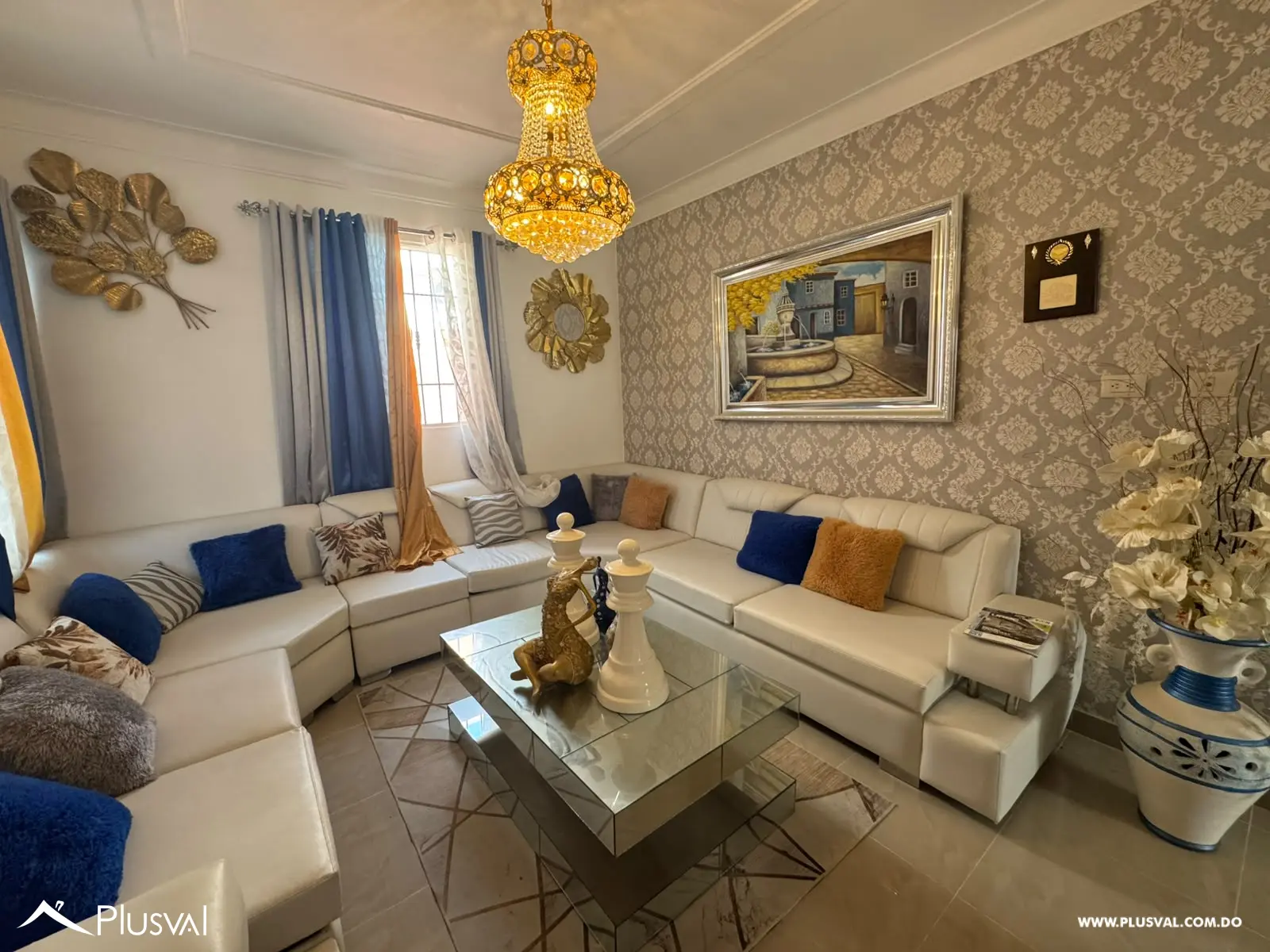 Casa en venta Amueblada de 3 Habitaciones en Residencial Cerrado 533143