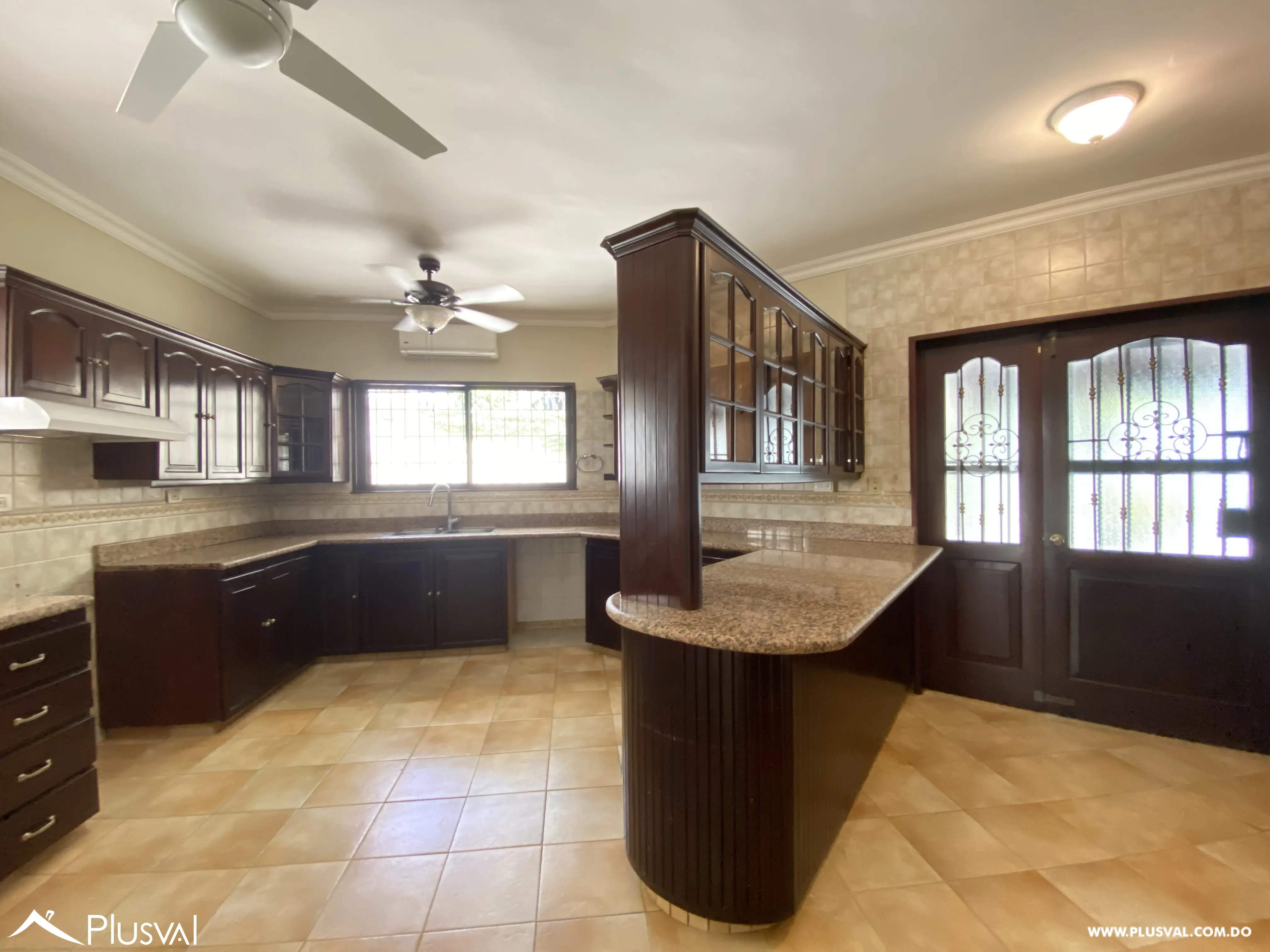 Alquilo Excelente Casa Residencial en Las Praderas 455470