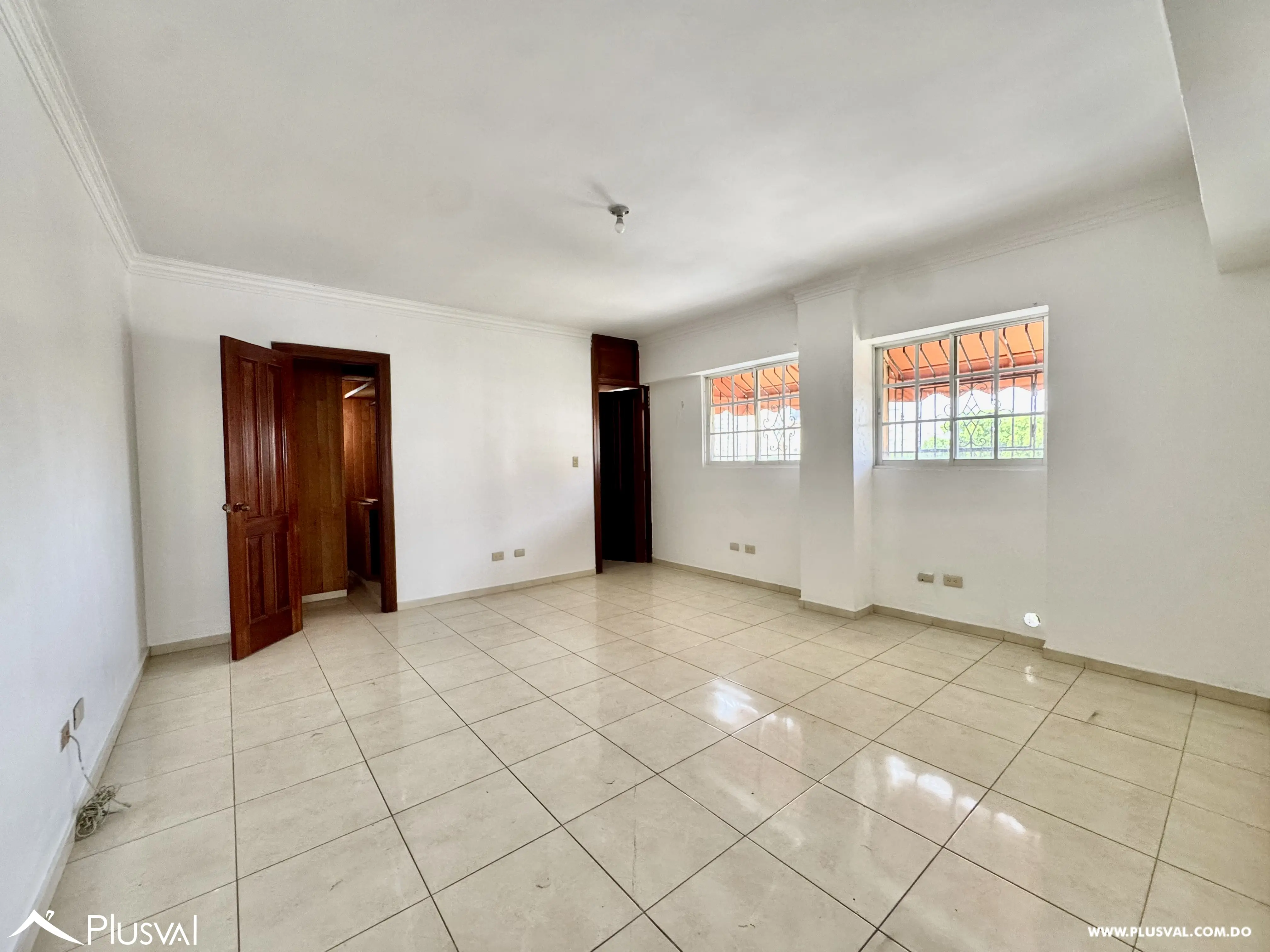 Alquilo Apto Tipo PH de 3 Niveles con amplia Terraza, en Mirador Norte 527638