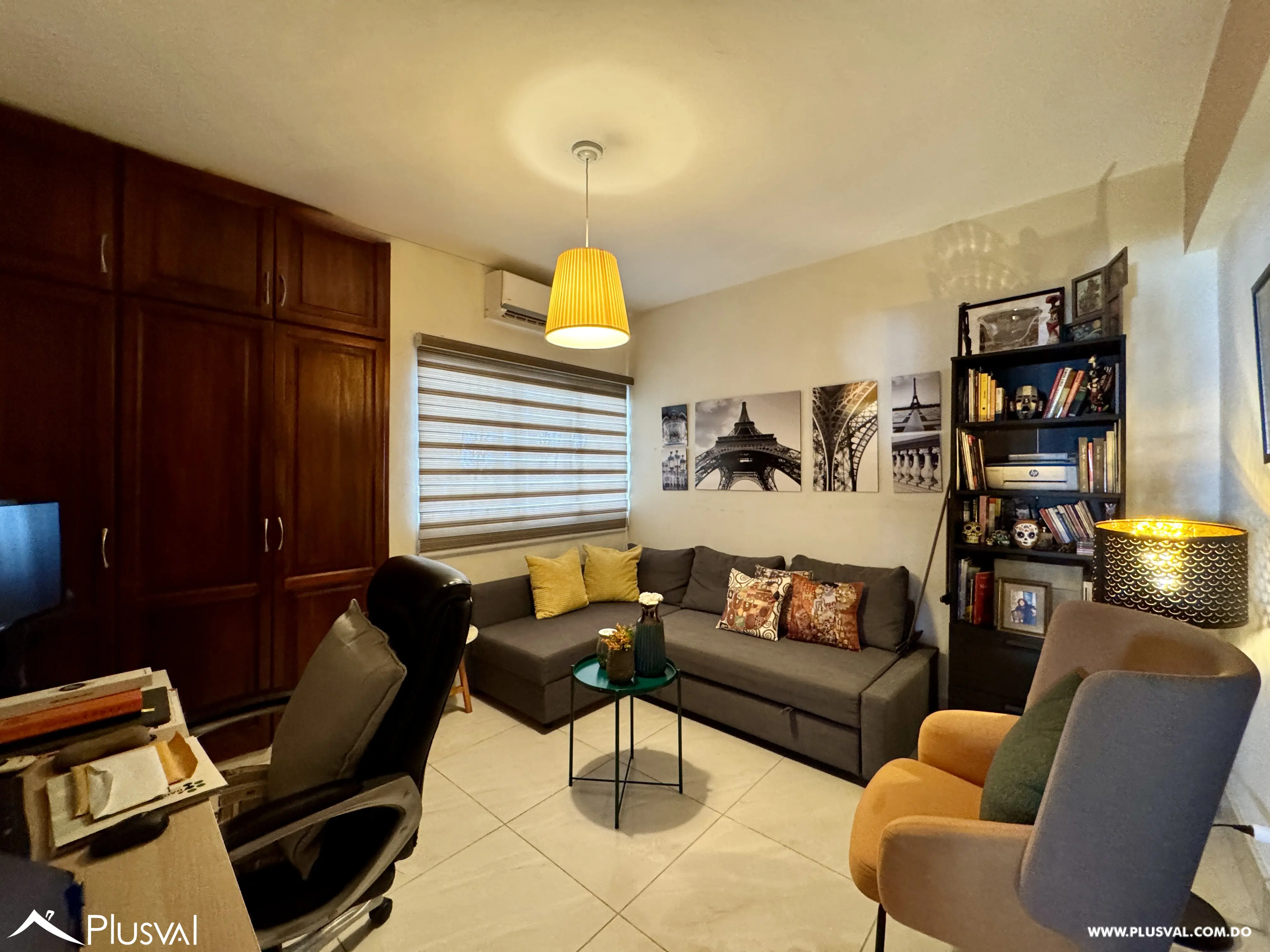 Apartamento en venta en Urbanización Dominicanos Ausentes | 2 habitaciones, 2 parqueos, 103 m² 495844