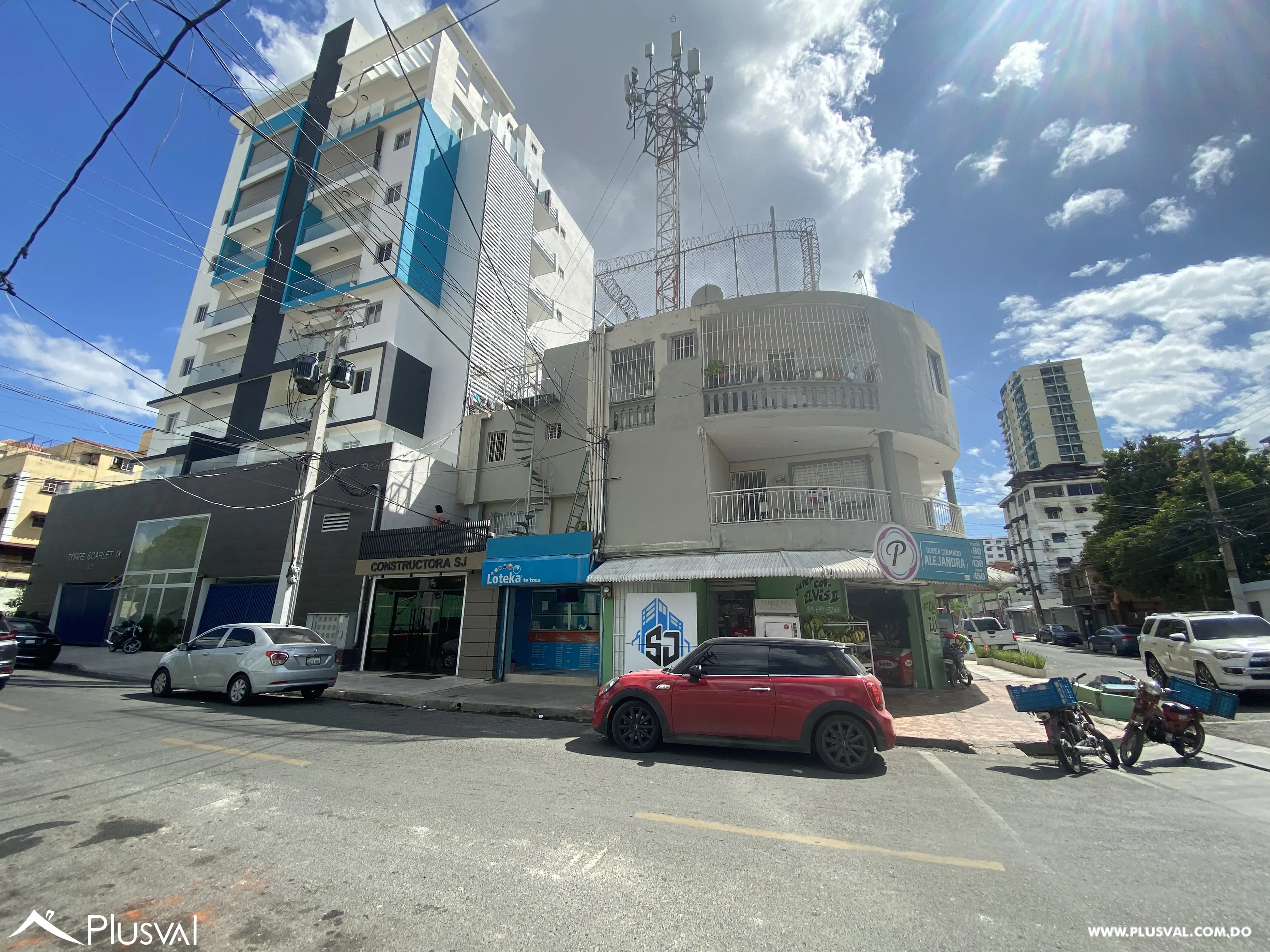 VENTA Edificio Comercial / Residencial bien ubicado en Alma Rosa I. 489925