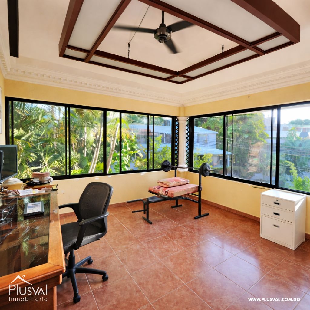 Casa moderna de 3 niveles con terraza y jacuzzi 487532