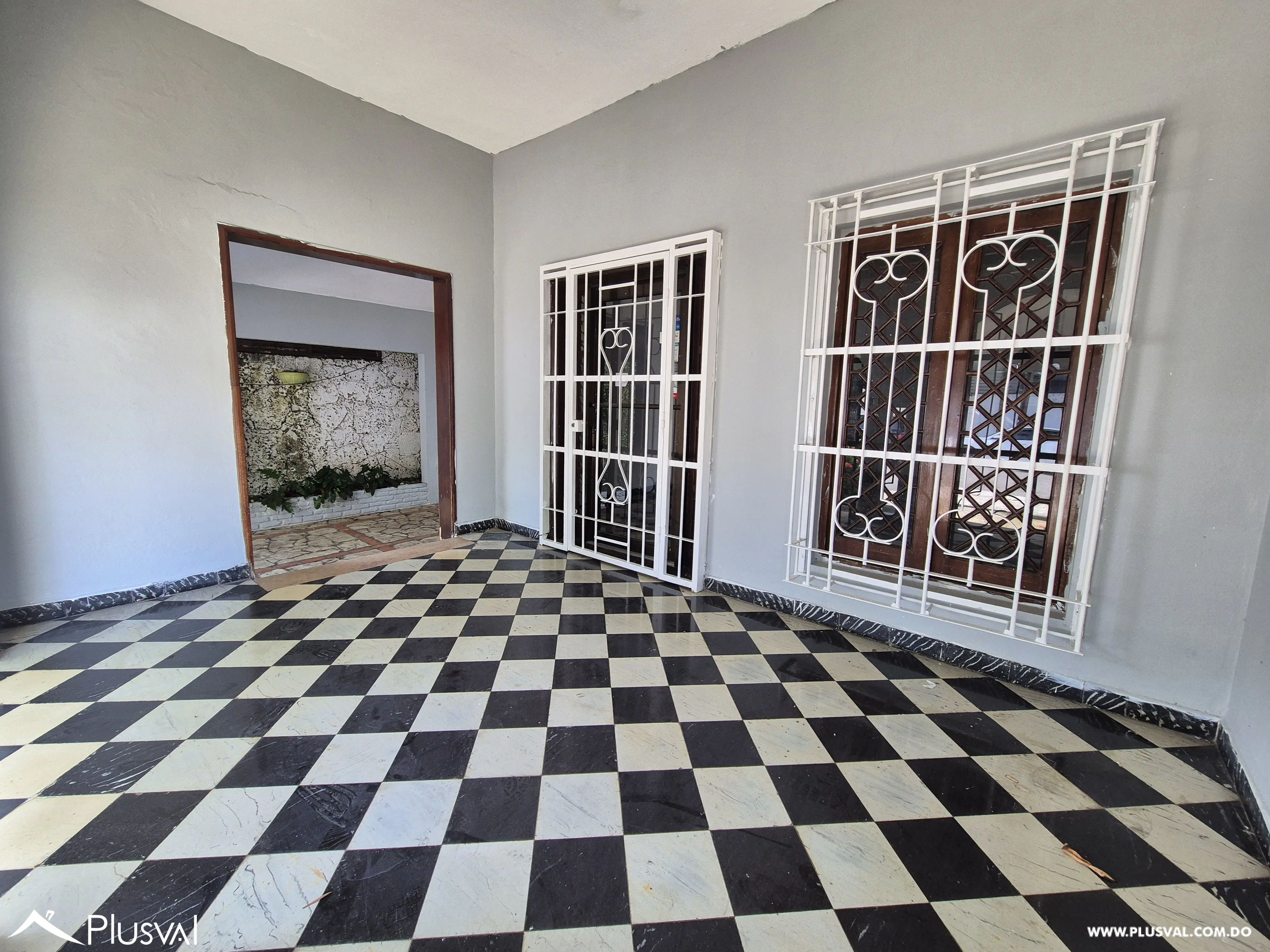 Casa en renta en el encantador sector de Gazcue 464225
